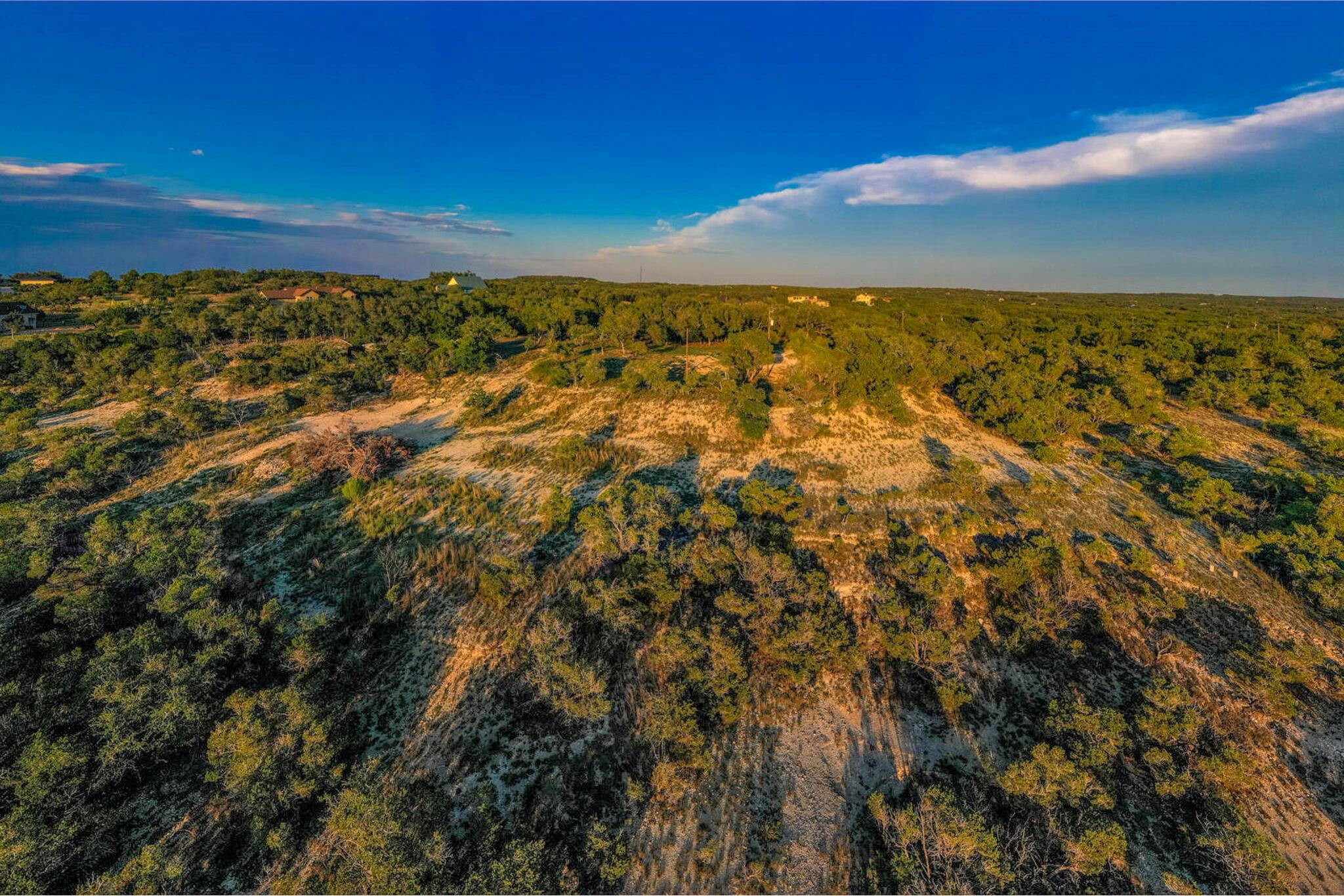 1008 Bell Springs Rd, Dripping Springs, TX 78620