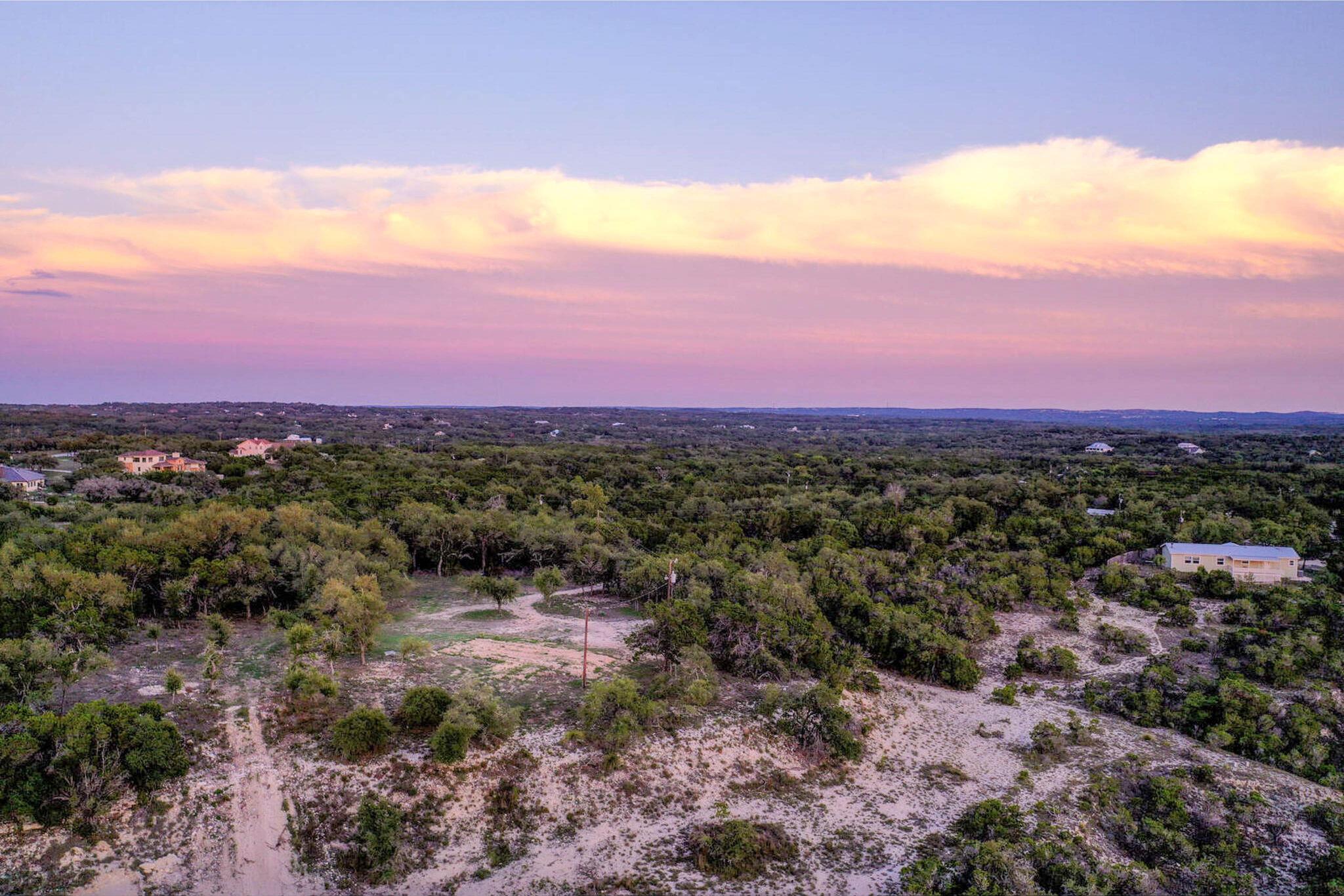 1008 Bell Springs Rd, Dripping Springs, TX 78620