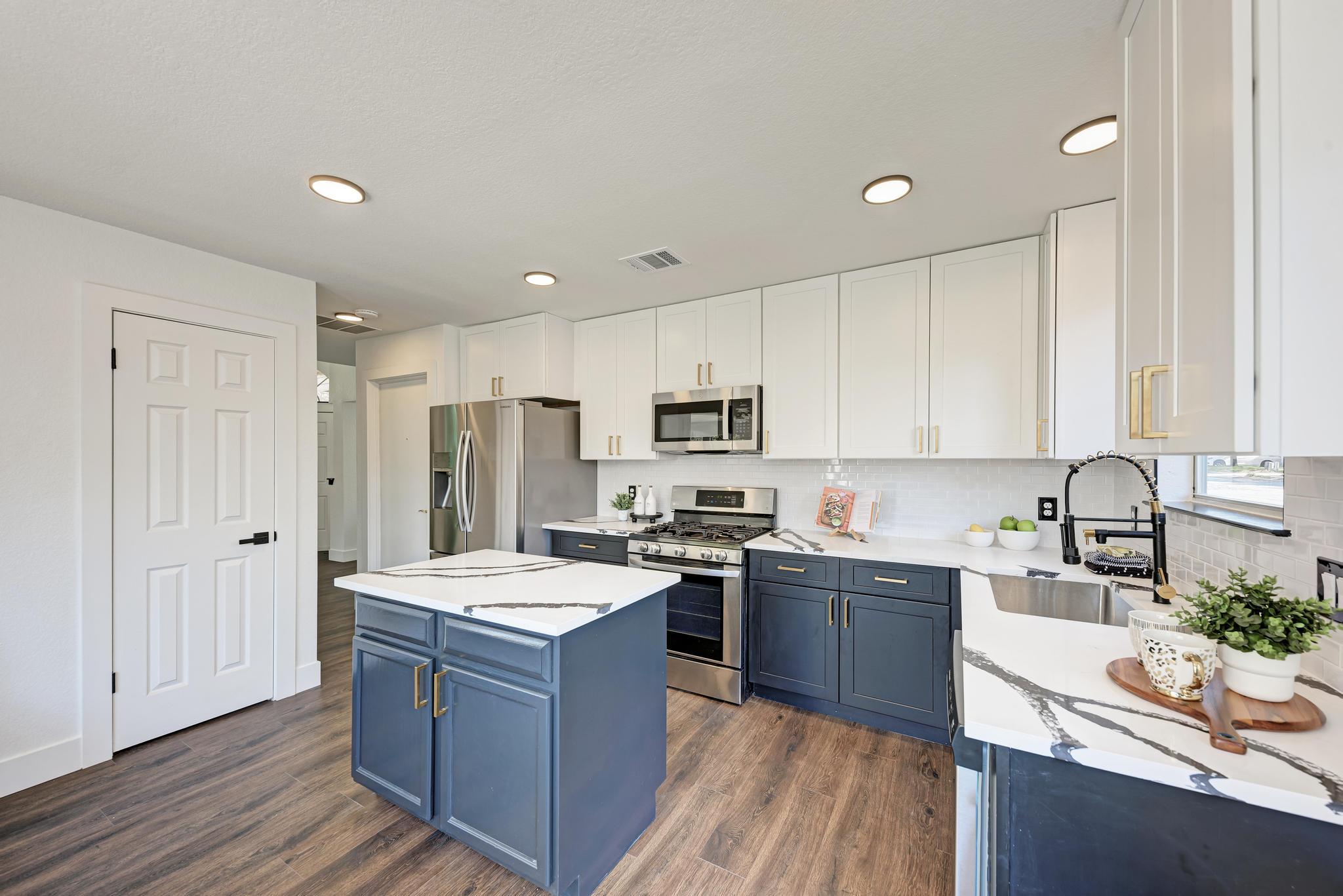 801 Black Isle Dr, Pflugerville, TX 78660