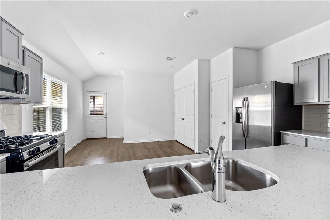 144 Red Buckeye Loop, Liberty Hill, TX 78642