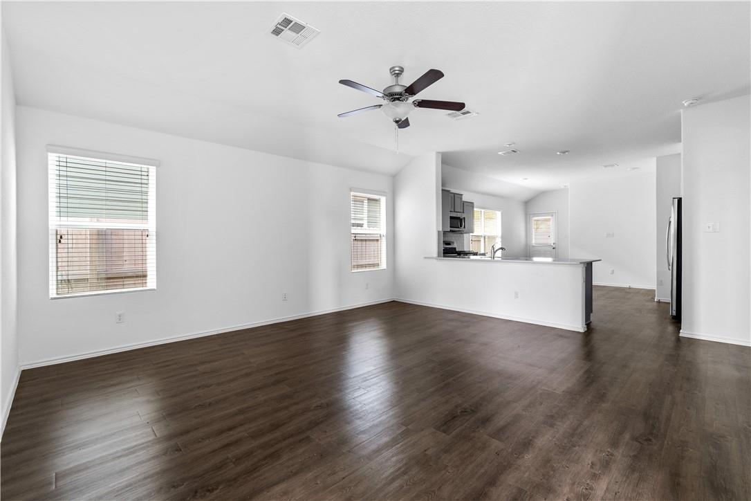 144 Red Buckeye Loop, Liberty Hill, TX 78642