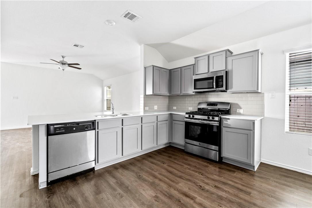 144 Red Buckeye Loop, Liberty Hill, TX 78642