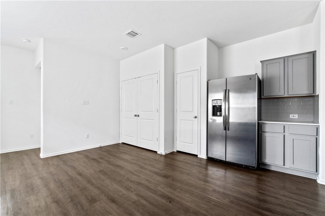 144 Red Buckeye Loop, Liberty Hill, TX 78642