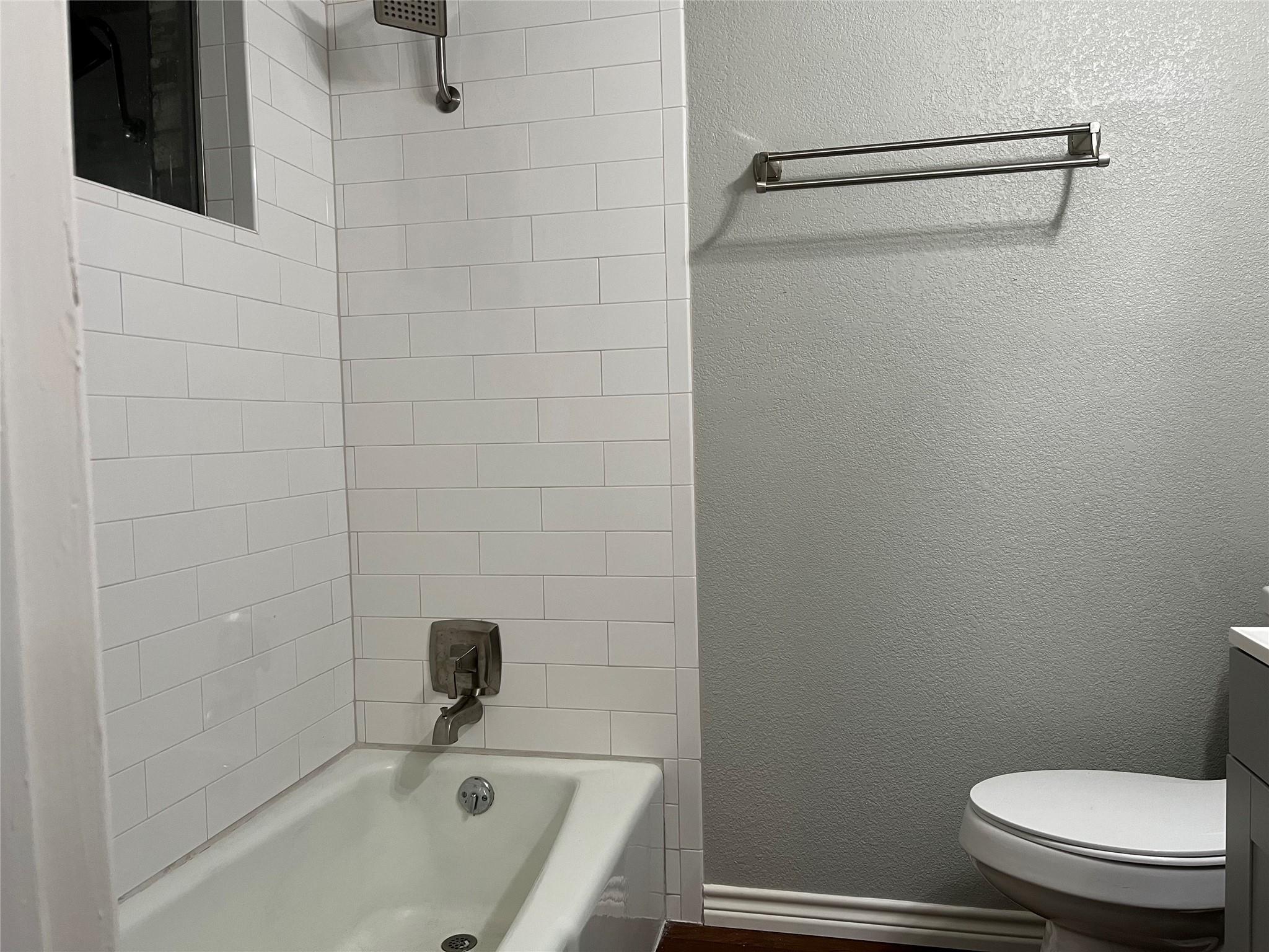 1619 E Cripple Creek Dr, Austin, TX 78758