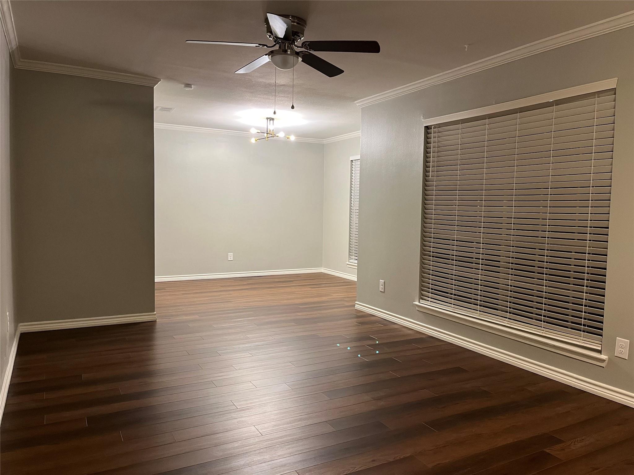 1619 E Cripple Creek Dr, Austin, TX 78758