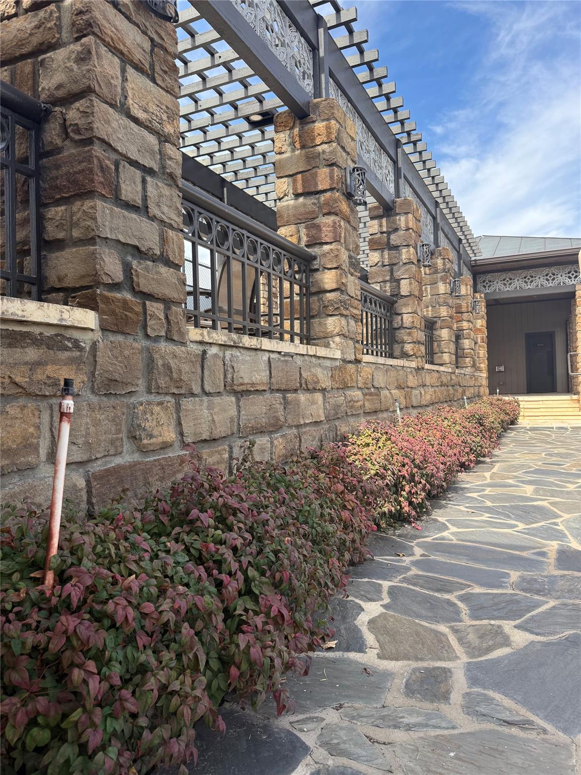 204 Dominion Dr, Horseshoe Bay, TX 78657