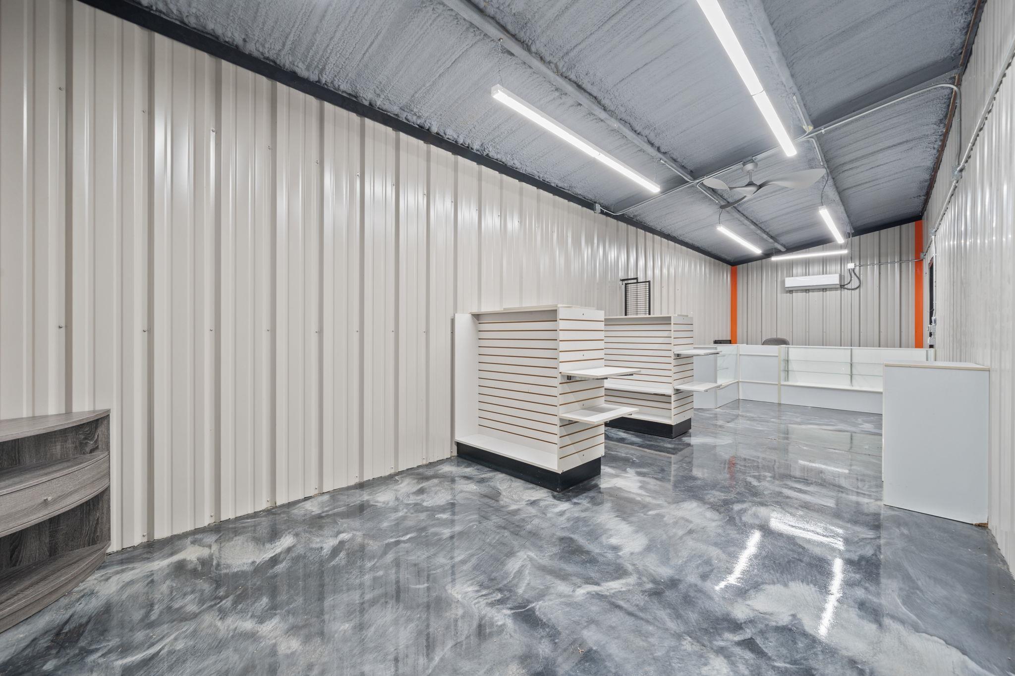 1516 Old Luling Rd, Lockhart, TX 78644