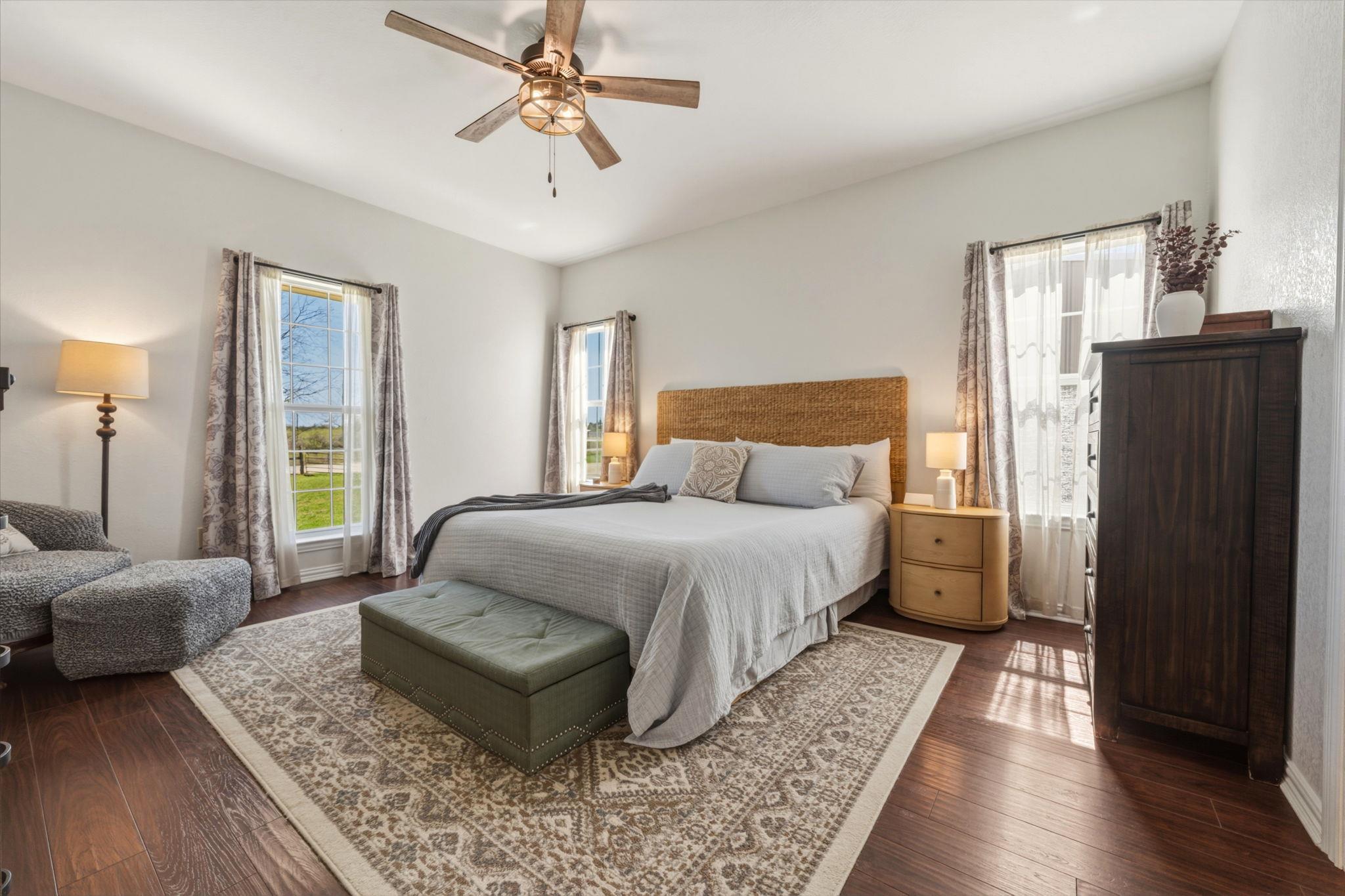 1516 Old Luling Rd, Lockhart, TX 78644