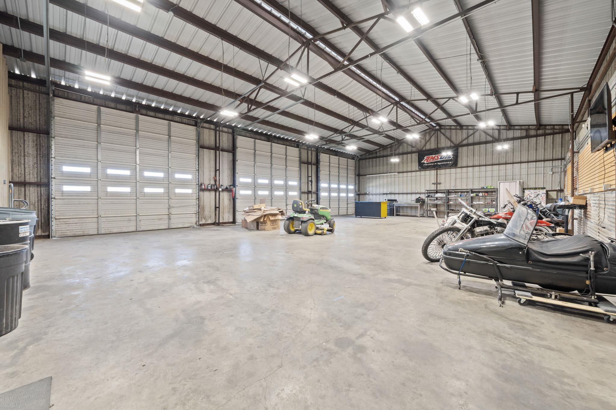 1516 Old Luling Rd, Lockhart, TX 78644