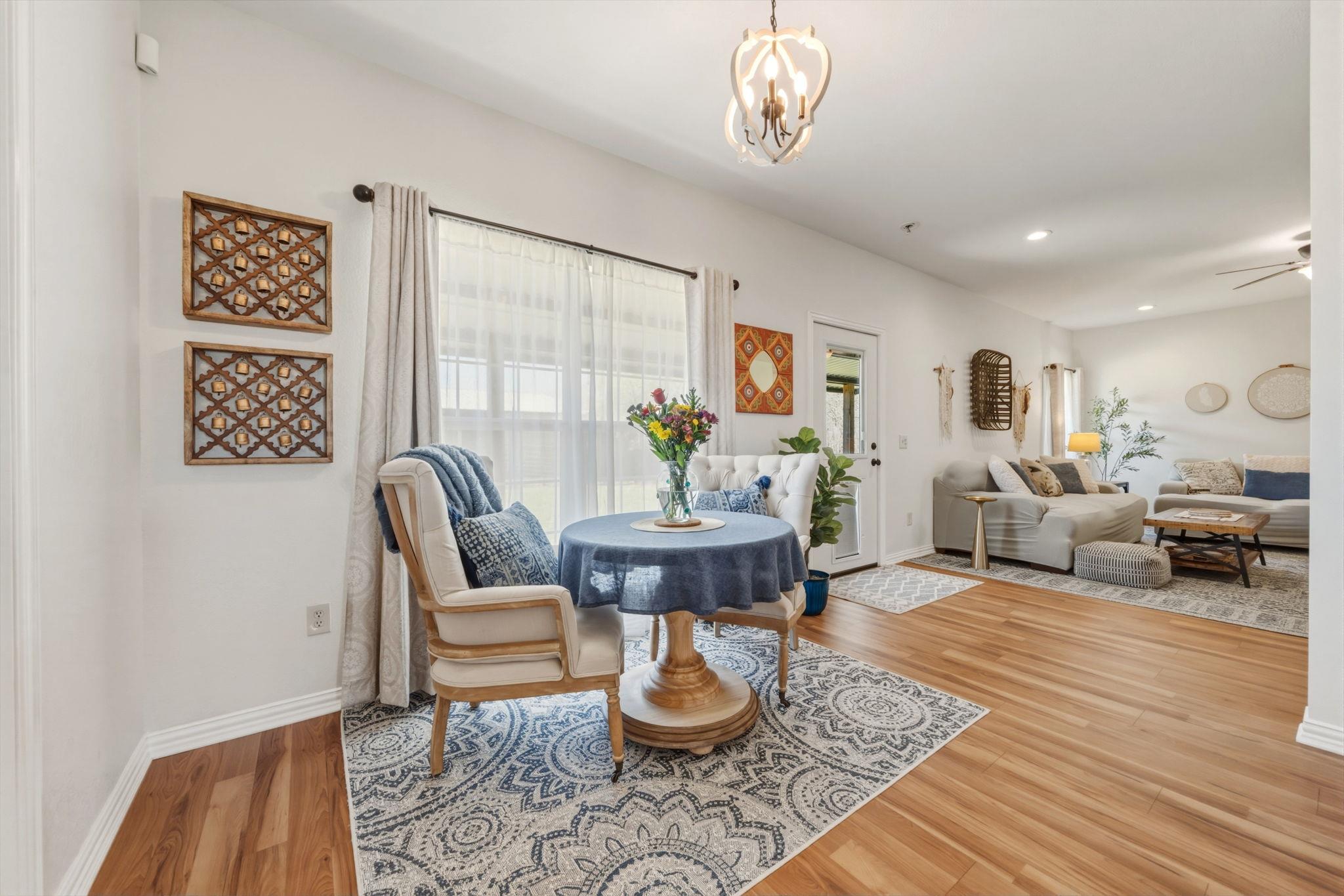 1516 Old Luling Rd, Lockhart, TX 78644