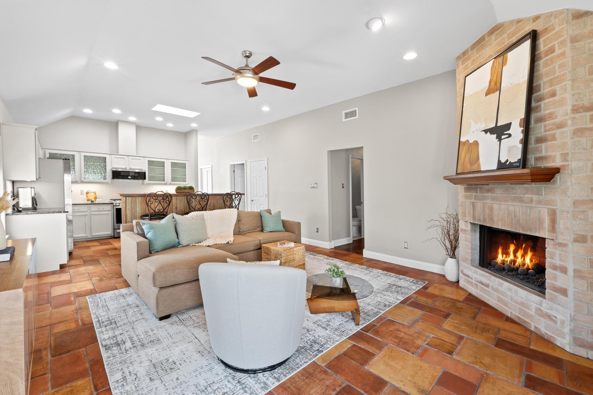 6502 Sans Souci Cv, Austin, TX 78759