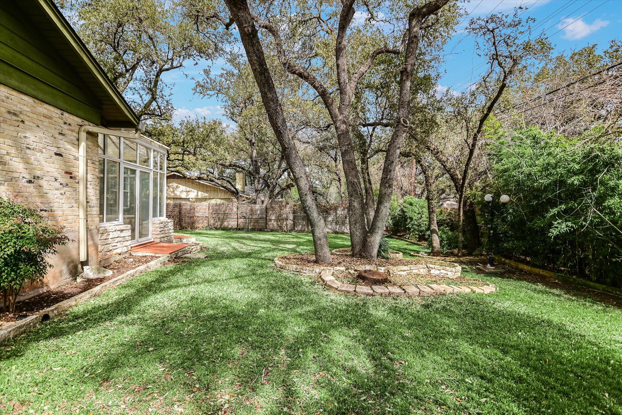 7201 Mesa Dr, Austin, TX 78731