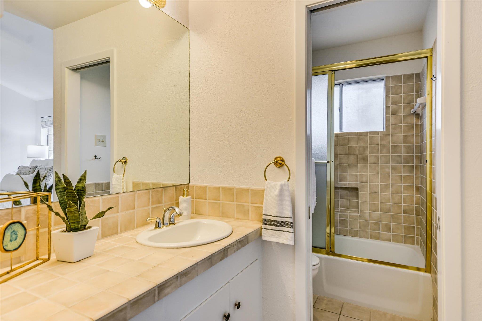 7201 Mesa Dr, Austin, TX 78731