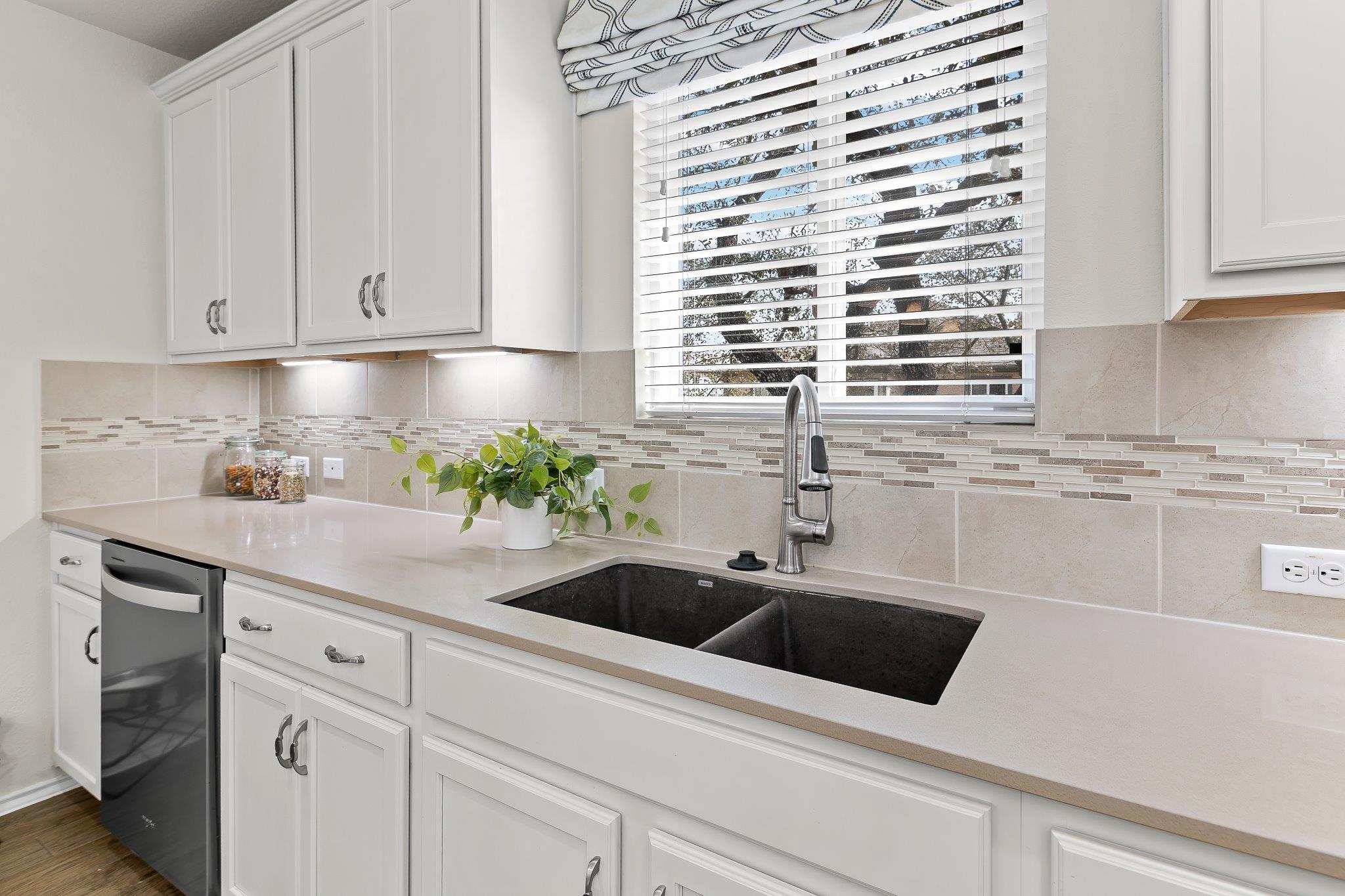 610 Chambers Creek Ct, Georgetown, TX 78633