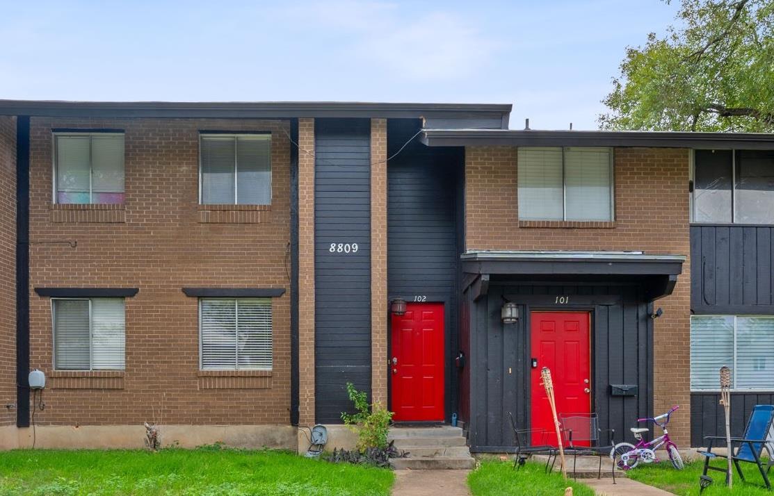 8809 Dawnridge Cir # 102, Austin, TX 78757