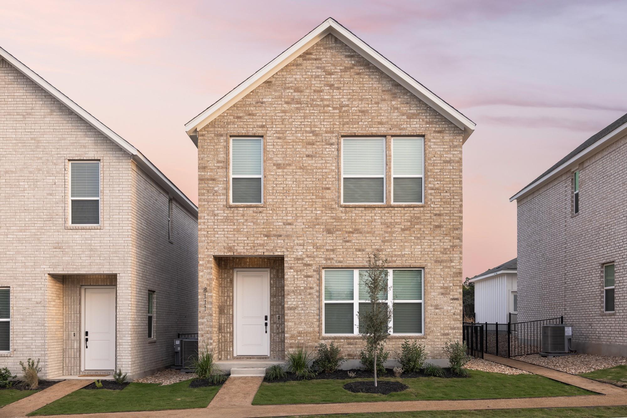 8350 US W 290 Highway # 109, Austin, TX 78736