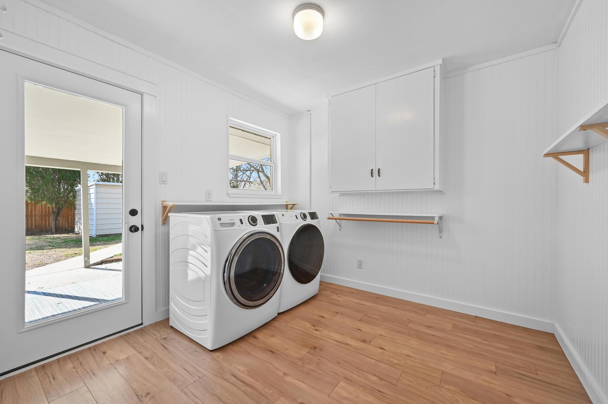 808 Vogel Dr, Lockhart, TX 78644