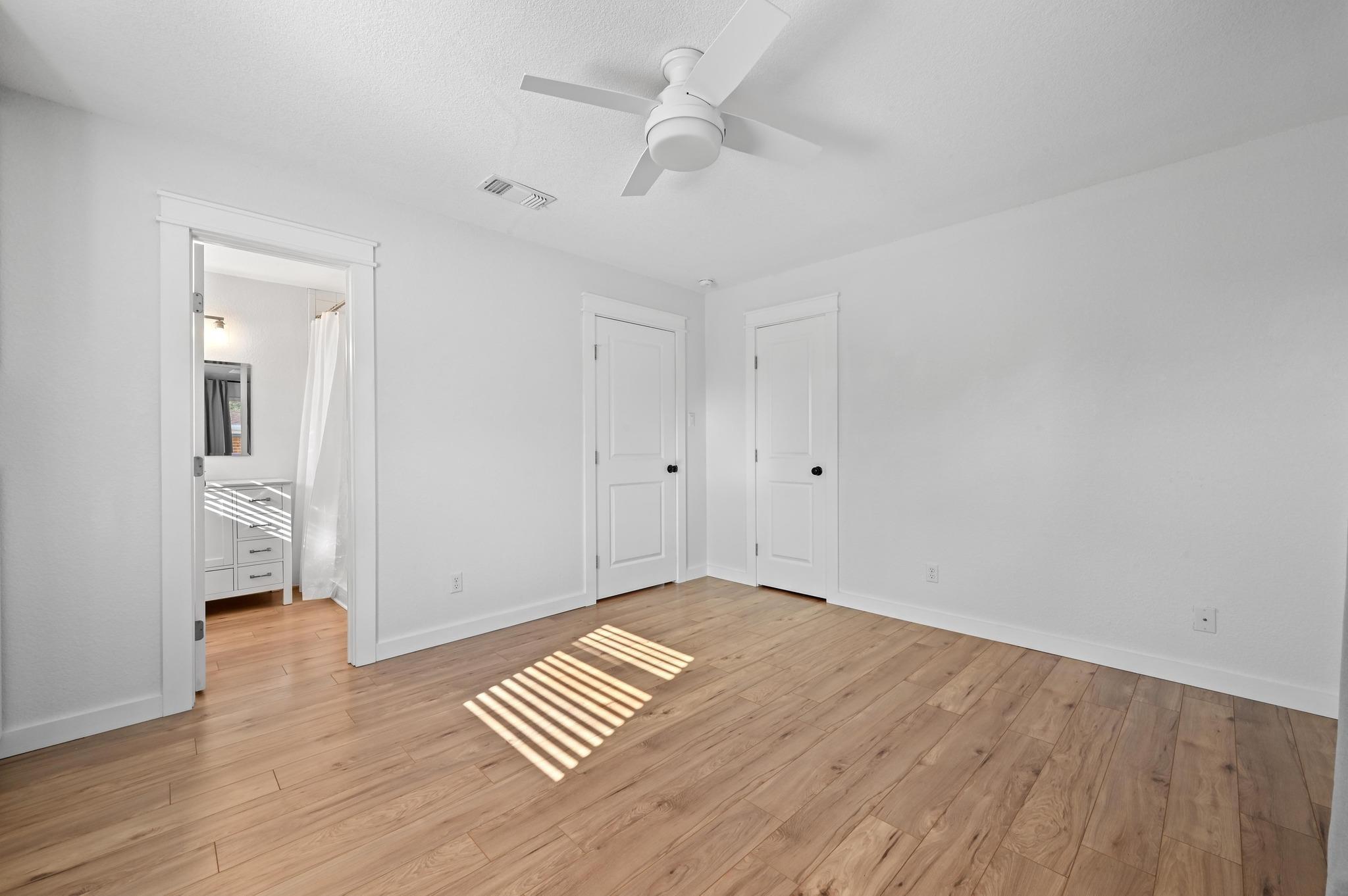 808 Vogel Dr, Lockhart, TX 78644