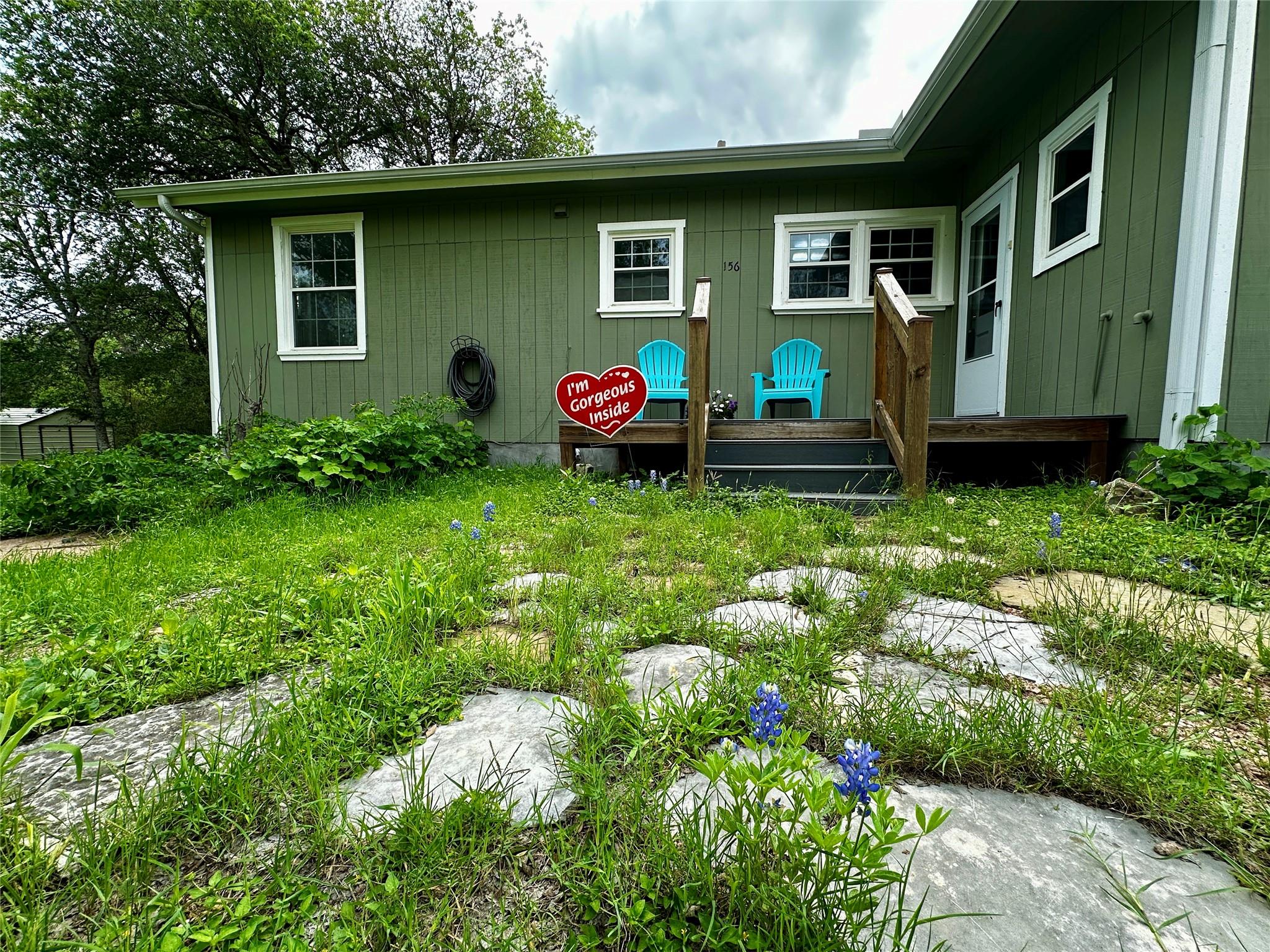 156 Clover Rd, Cedar Creek, TX 78612