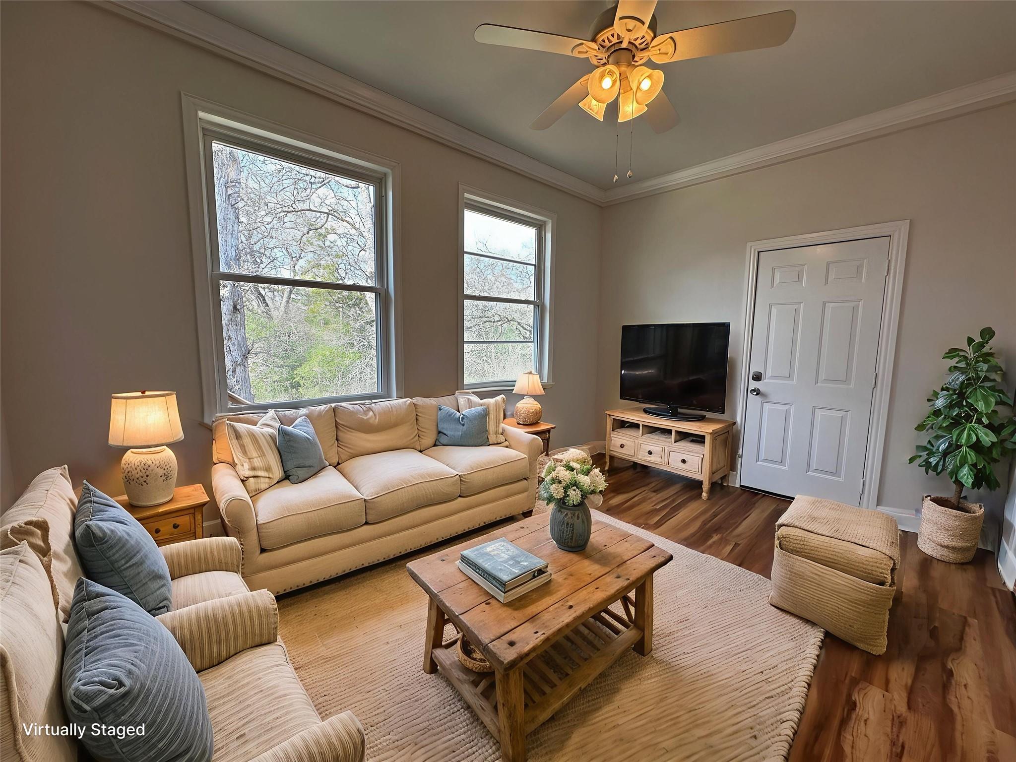 156 Clover Rd, Cedar Creek, TX 78612