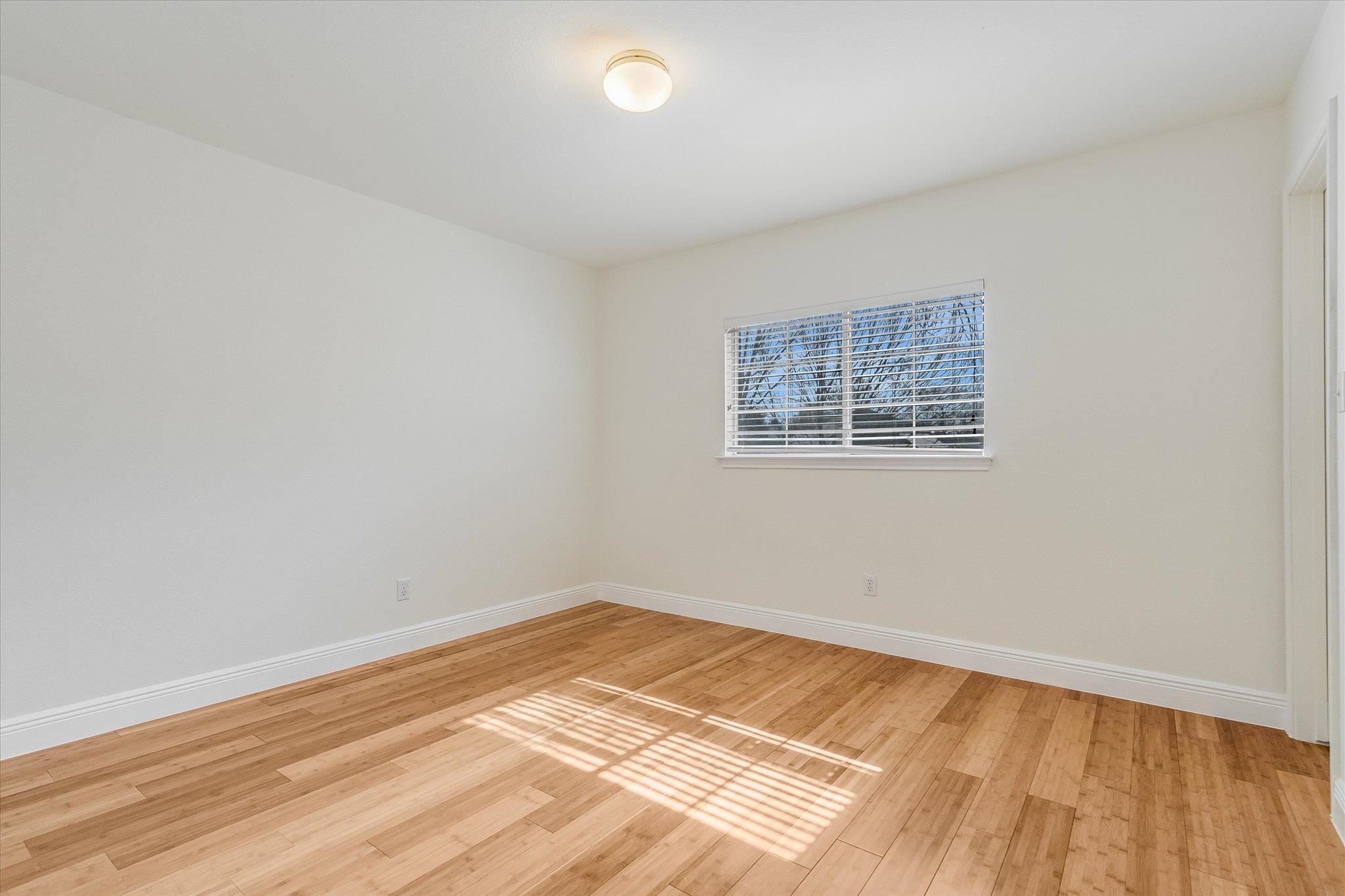 8121 Evadean Cir, Austin, TX 78745