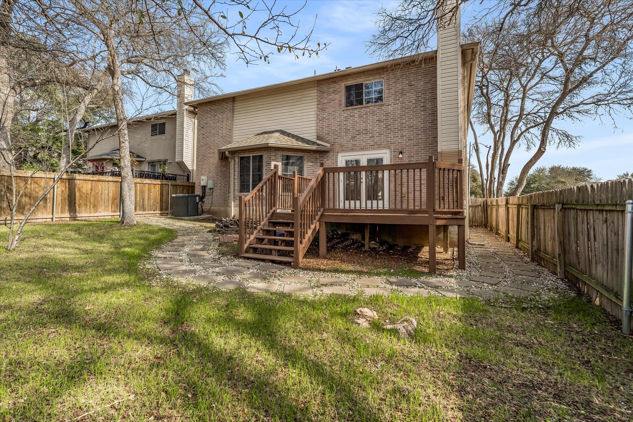 8121 Evadean Cir, Austin, TX 78745