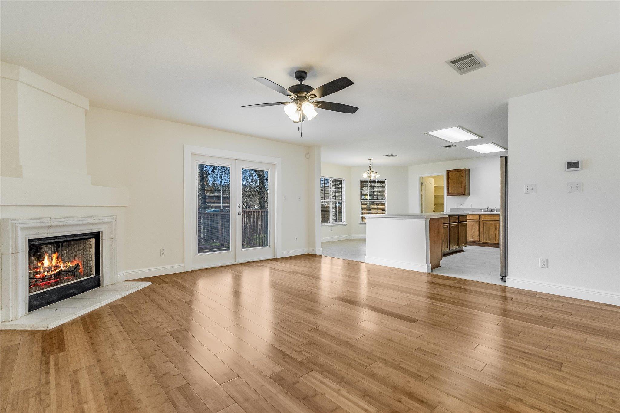 8121 Evadean Cir, Austin, TX 78745