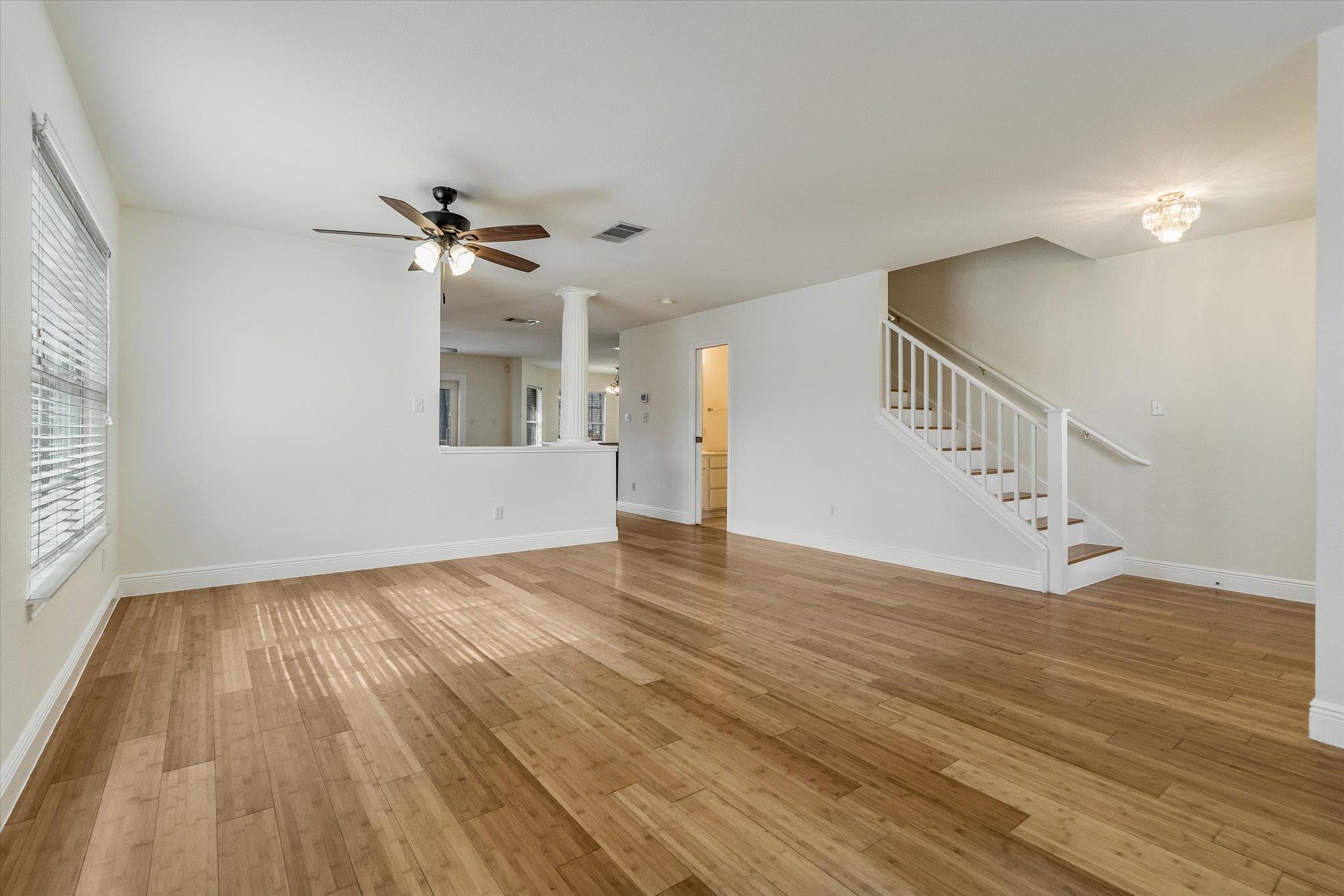 8121 Evadean Cir, Austin, TX 78745