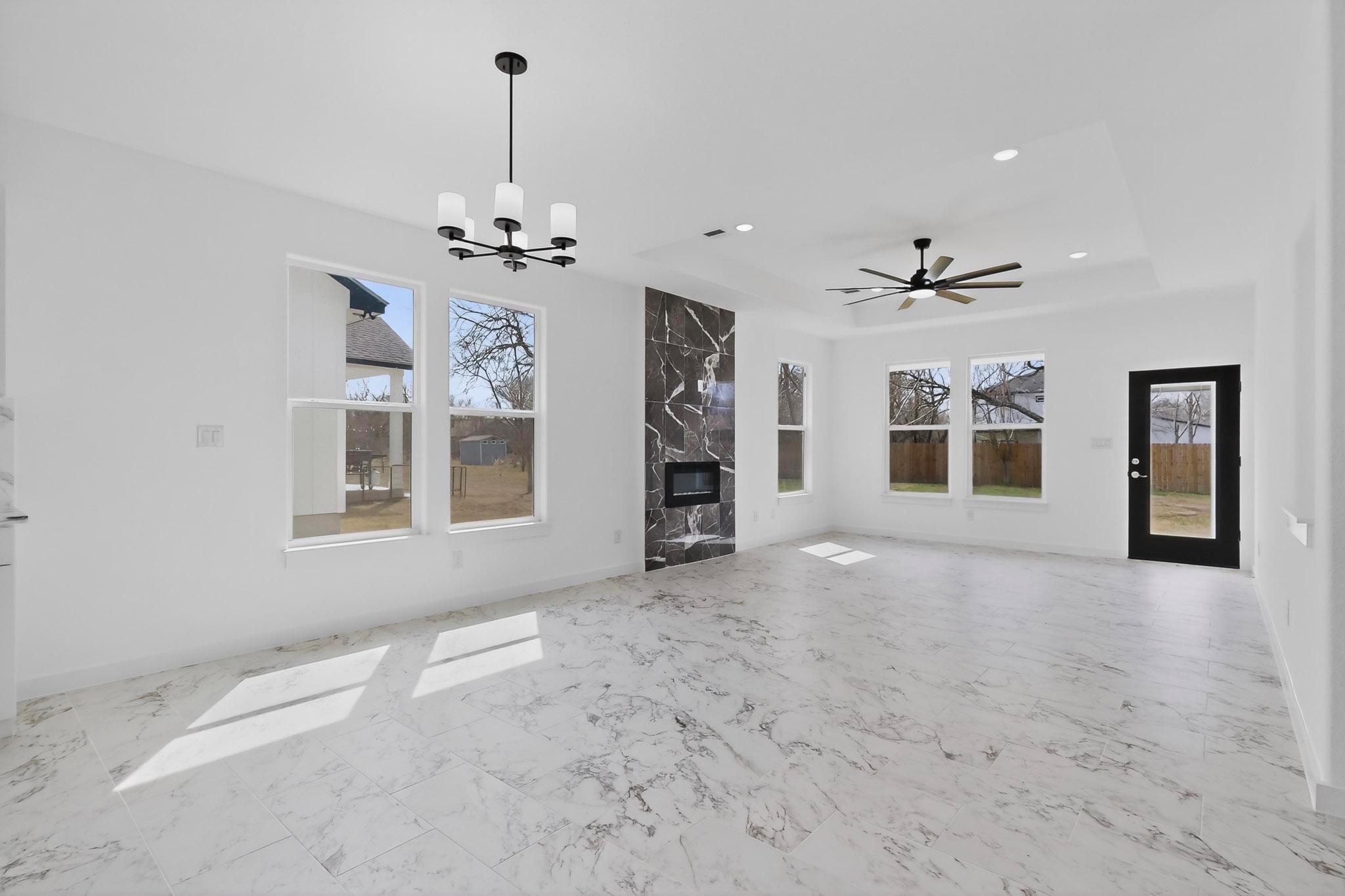 133 Kawainui Ln, Bastrop, TX 78602