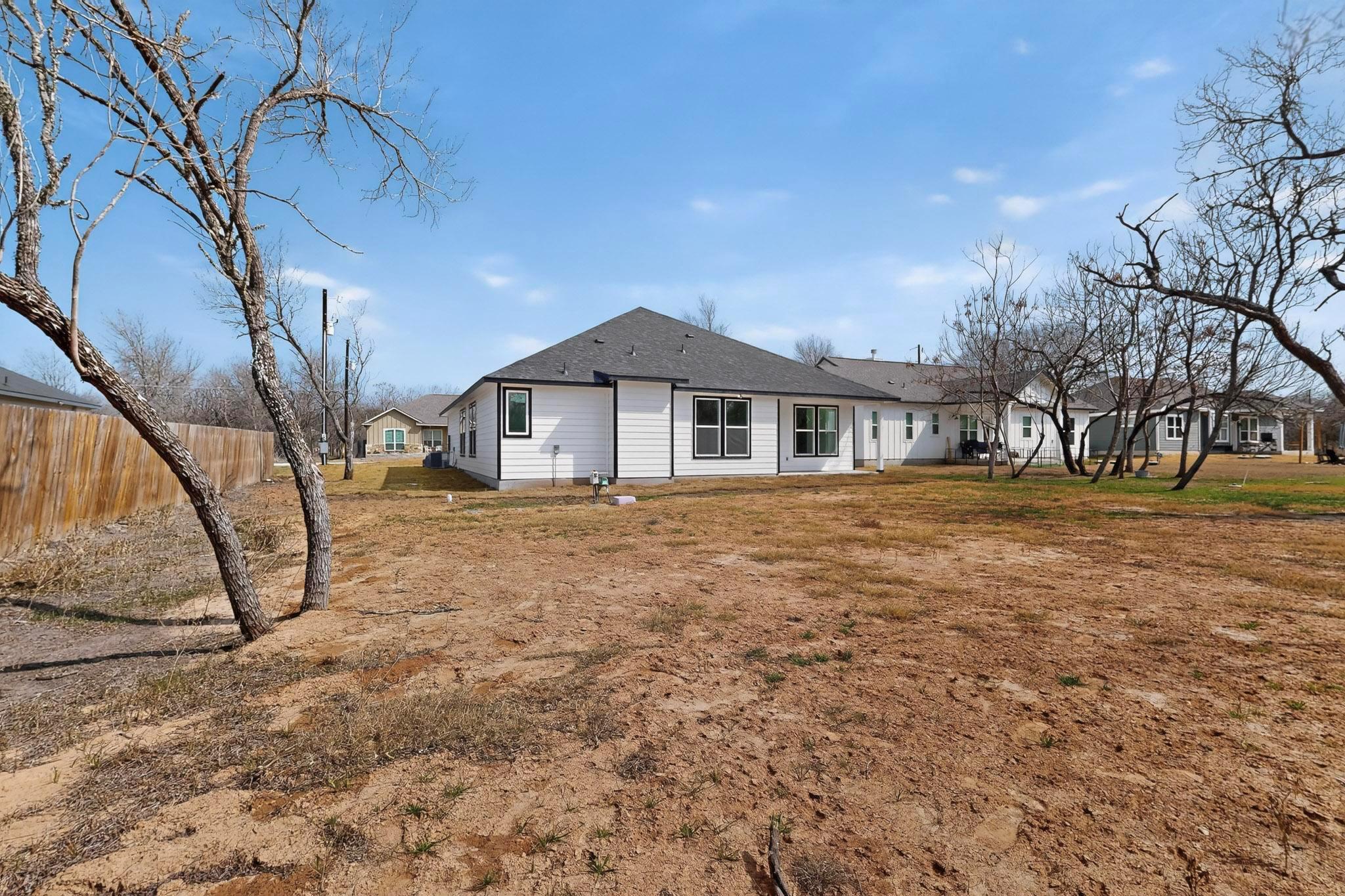 133 Kawainui Ln, Bastrop, TX 78602