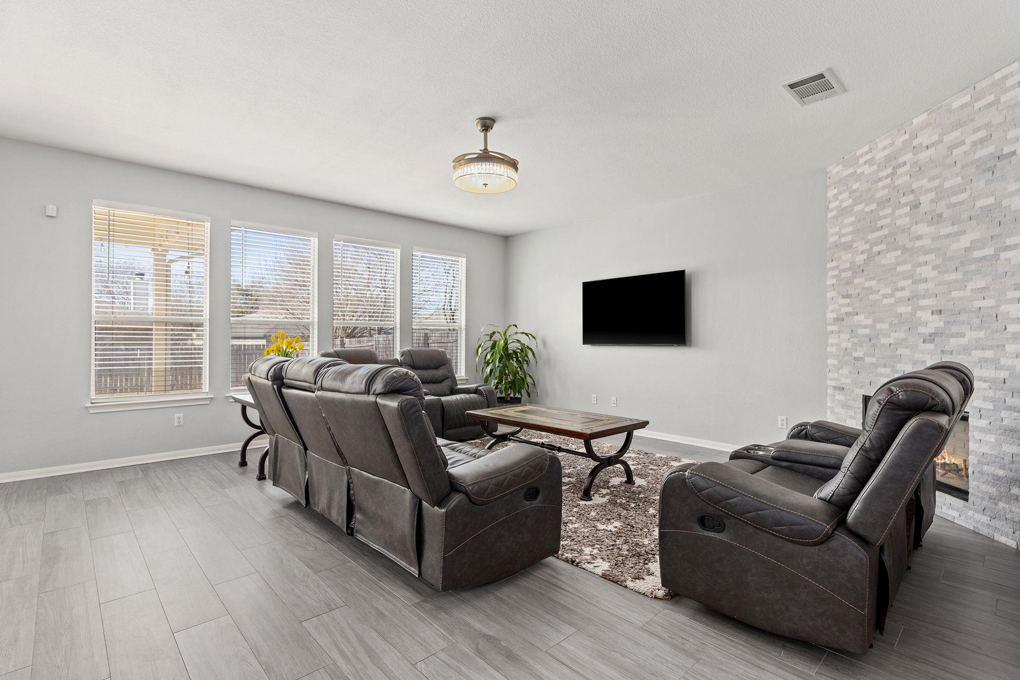 4108 Meadow Bluff Way, Round Rock, TX 78665