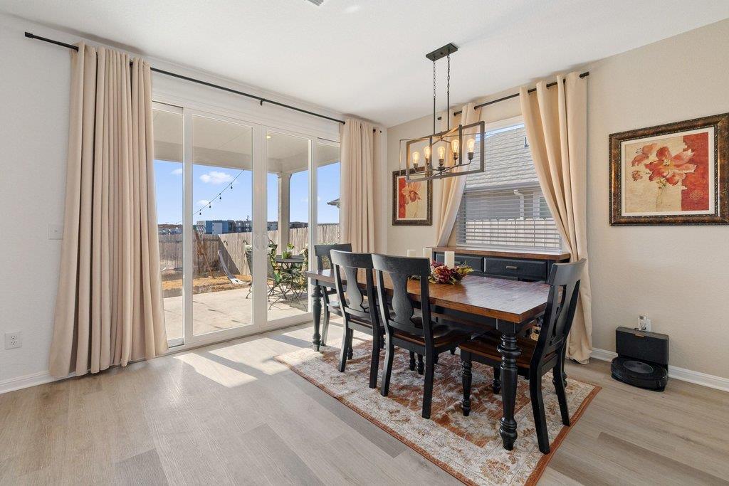 150 Seattle Slew Dr, Jarrell, TX 76537