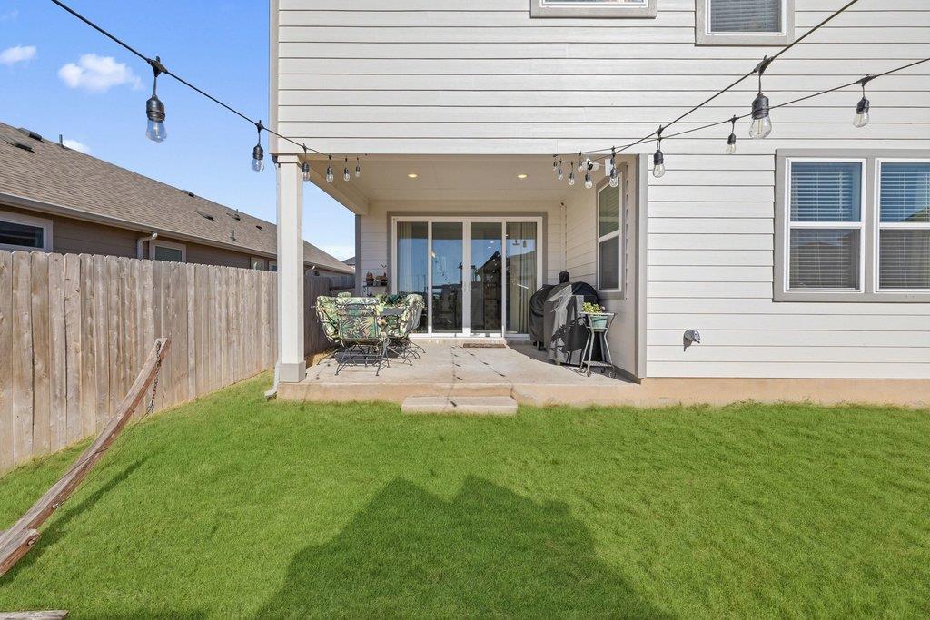 150 Seattle Slew Dr, Jarrell, TX 76537