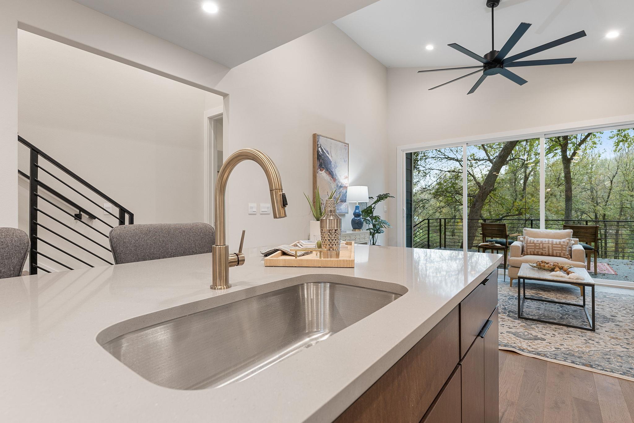 2708 Bristol Dr, Austin, TX 78723