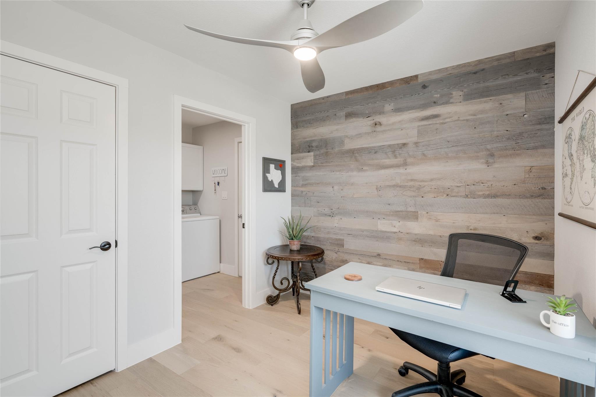 1805 Spring Valley Dr, Dripping Springs, TX 78620