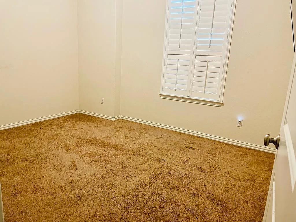 616 Garner Park Dr, Georgetown, TX 78628