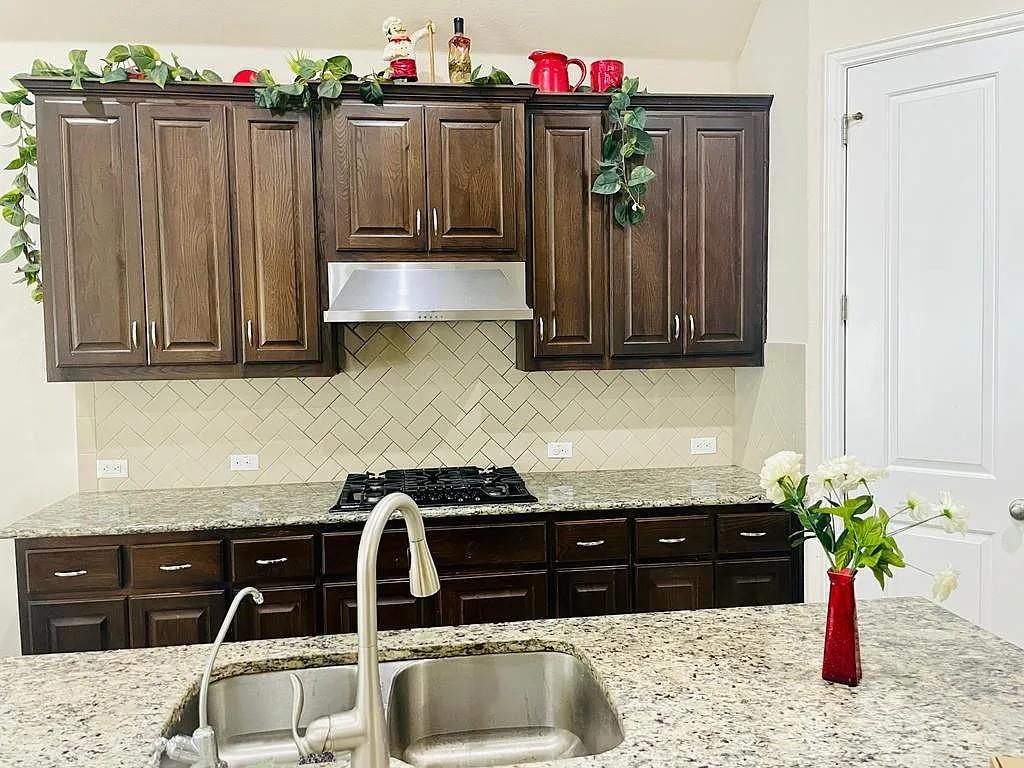 616 Garner Park Dr, Georgetown, TX 78628