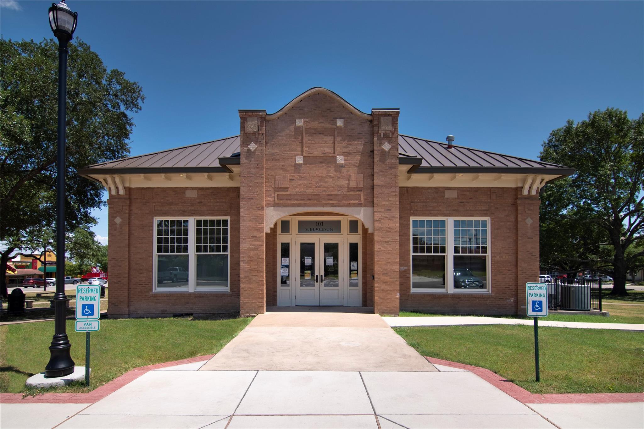 134 Balmorehea St, Kyle, TX 78640