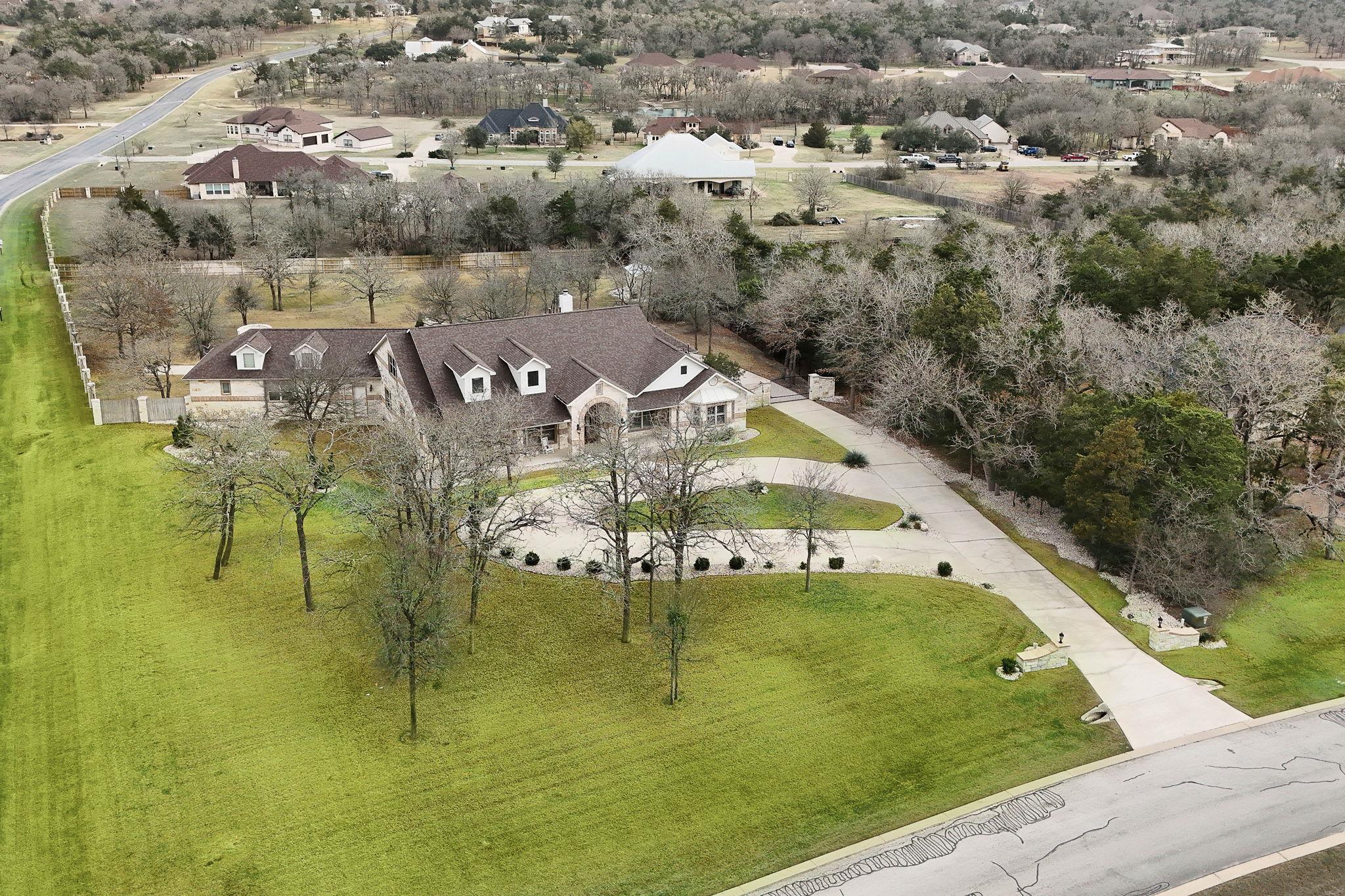 105 Old Settlers Dr, Bastrop, TX 78602