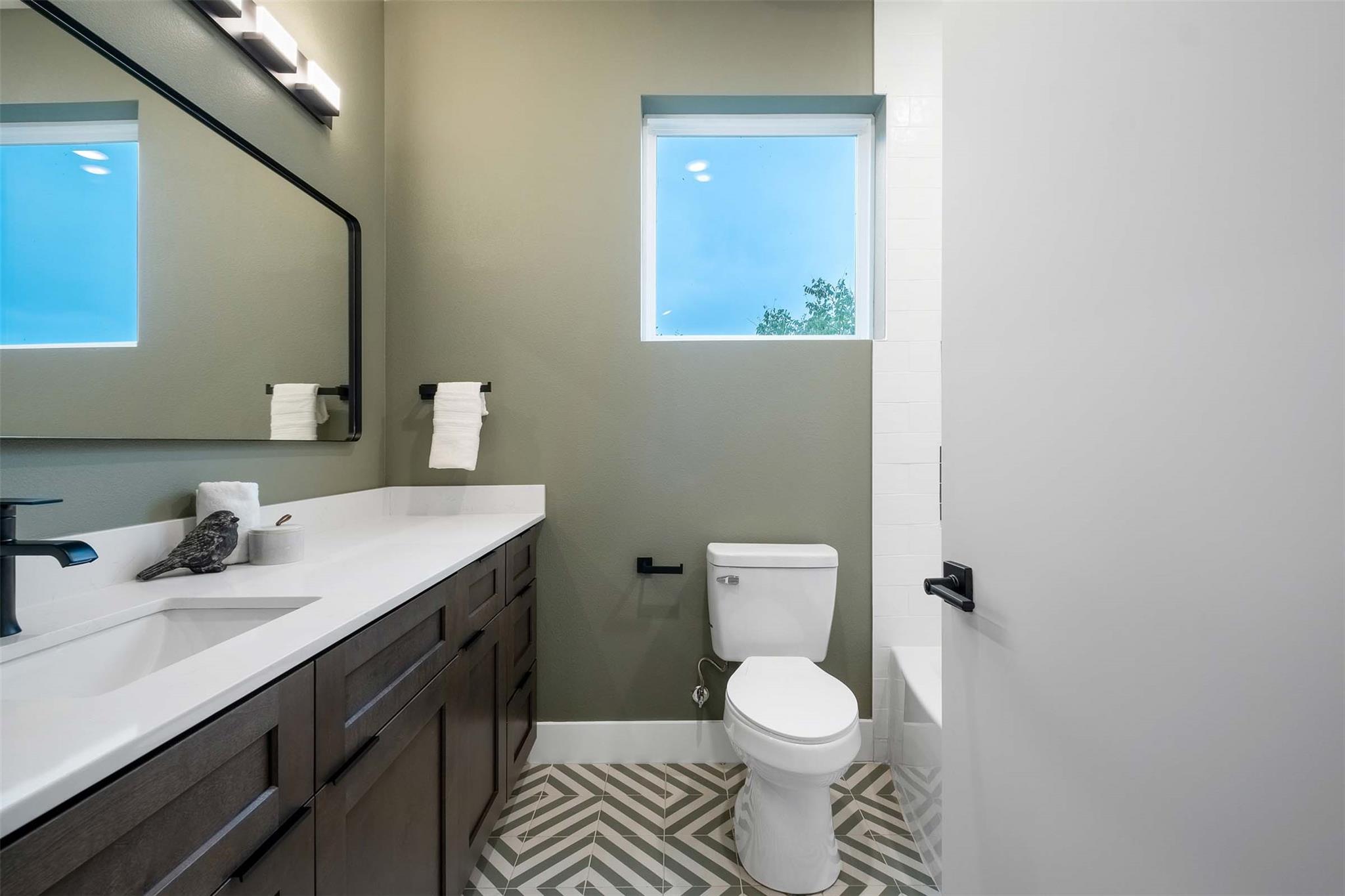 4513 S 3rd St # 2, Austin, TX 78745