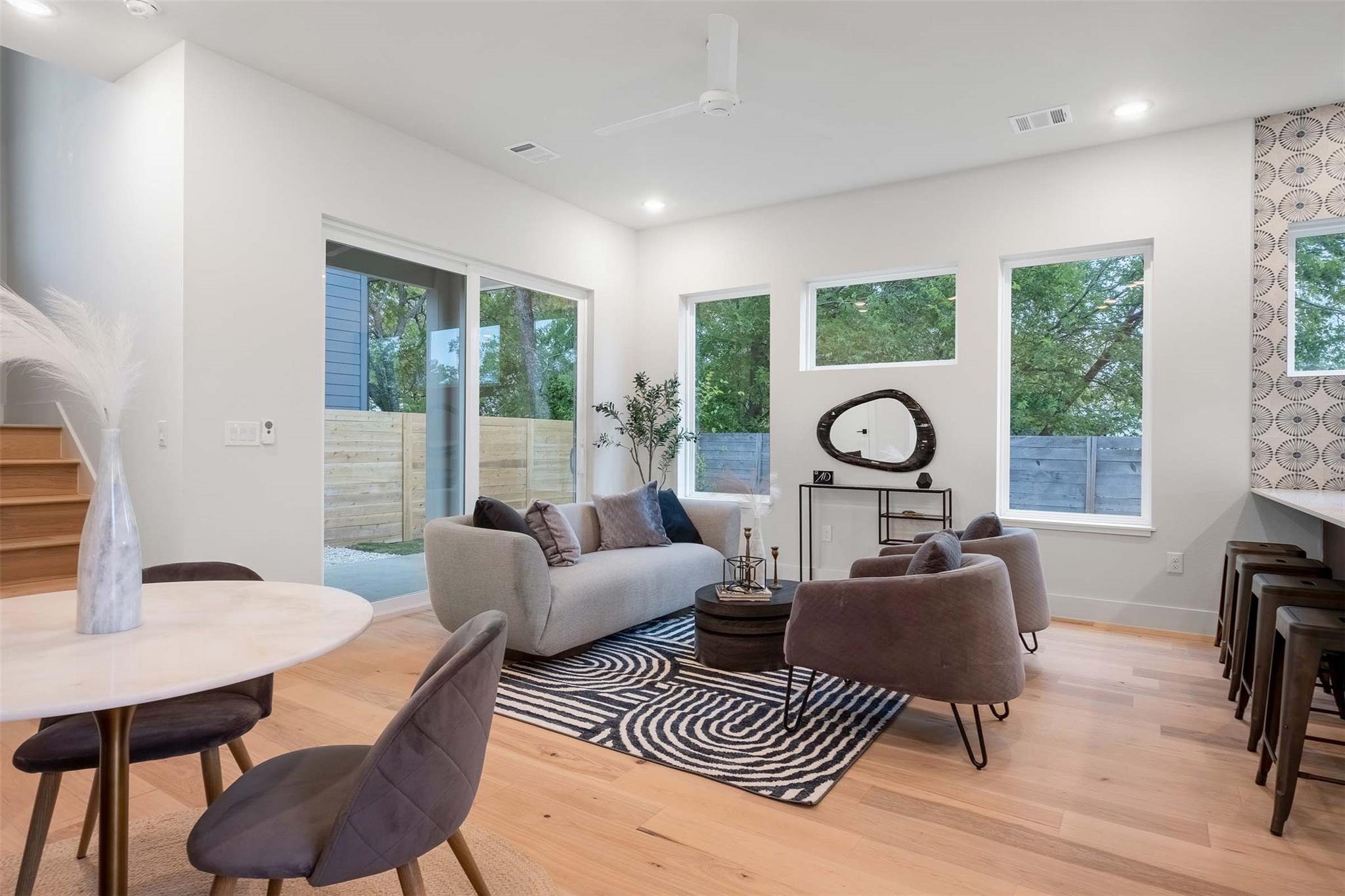 4513 S 3rd St # 2, Austin, TX 78745