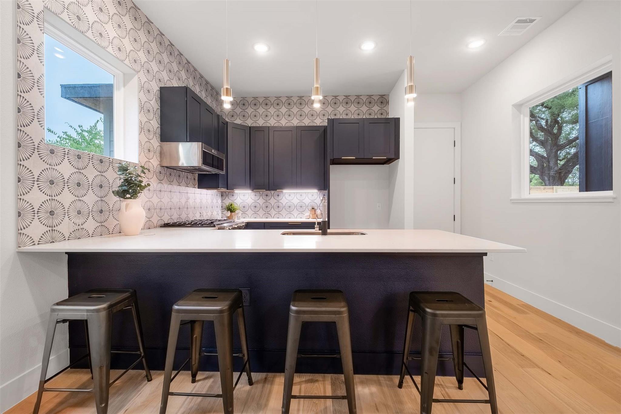 4513 S 3rd St # 2, Austin, TX 78745