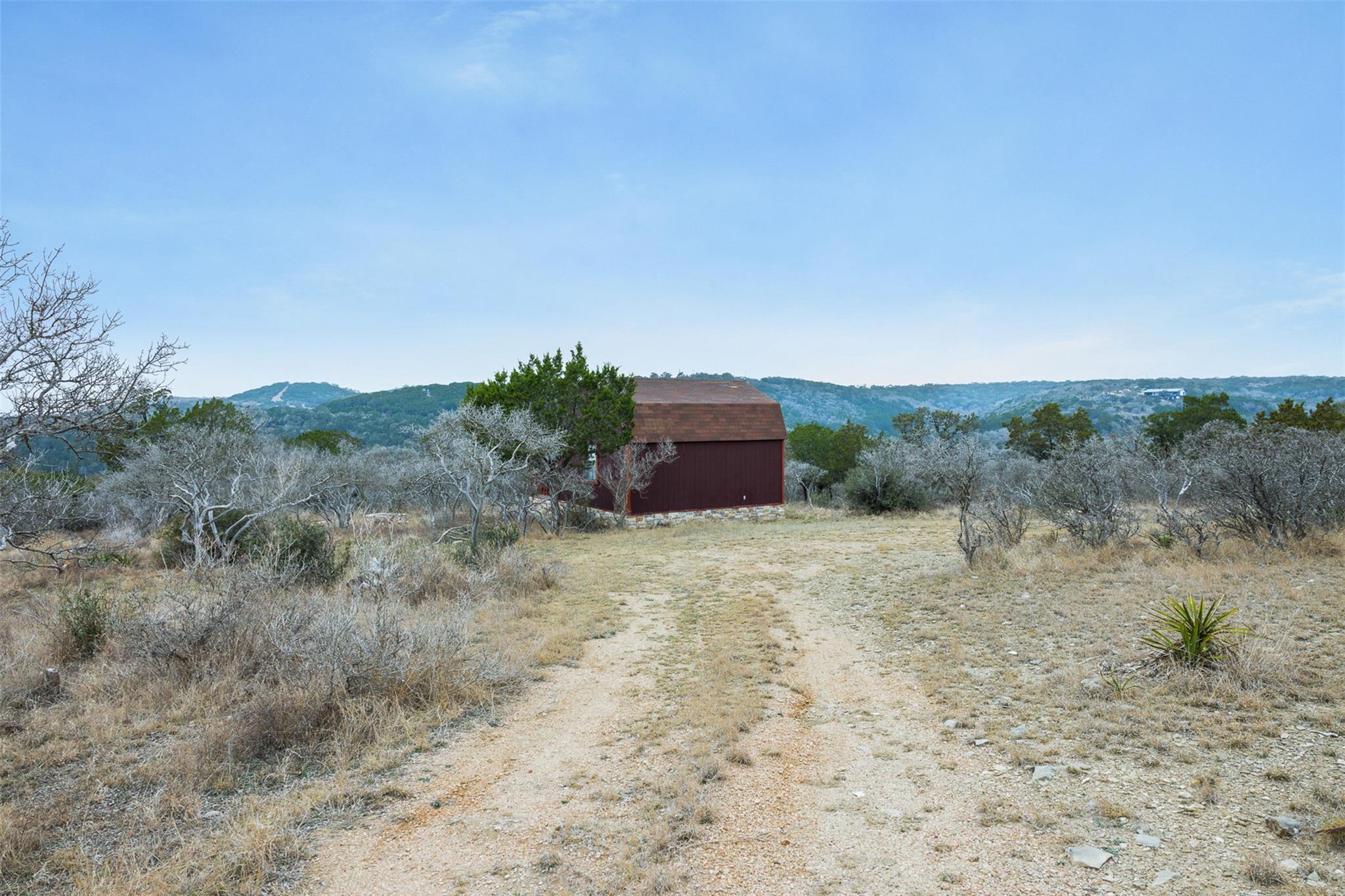 235 Chestnut Xing, Burnet, TX 78611