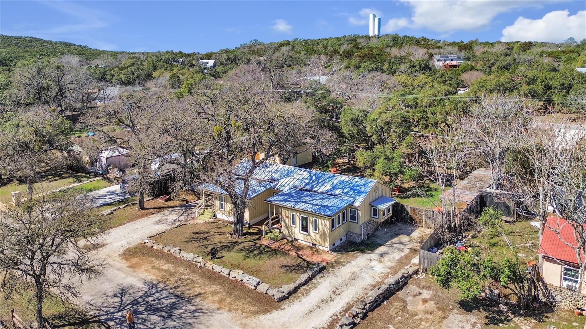 16 El Conejo Trl # A/B, Wimberley, TX 78676