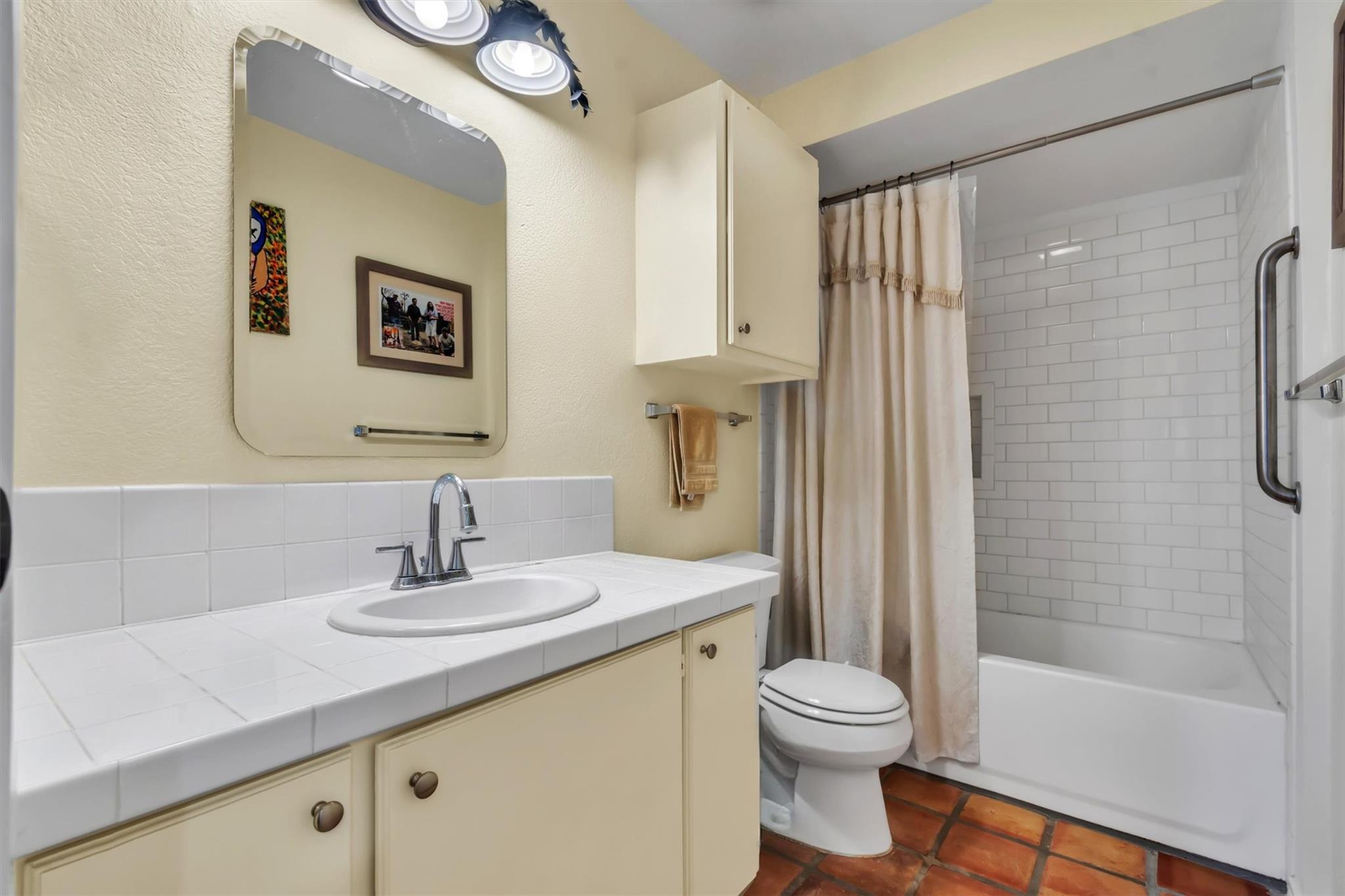 16 El Conejo Trl # A/B, Wimberley, TX 78676