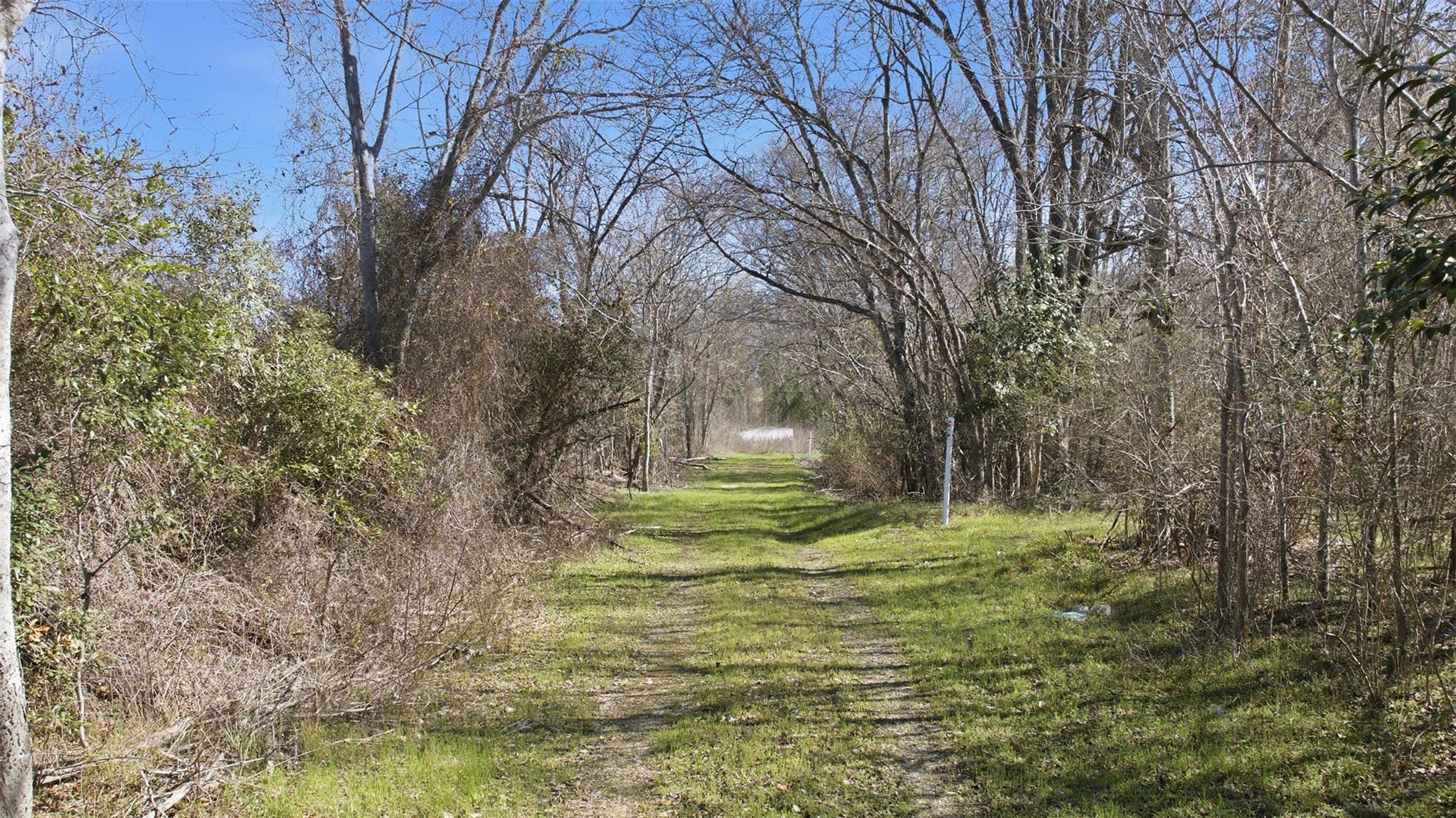 330 Half Ave, Rockdale, TX 76567