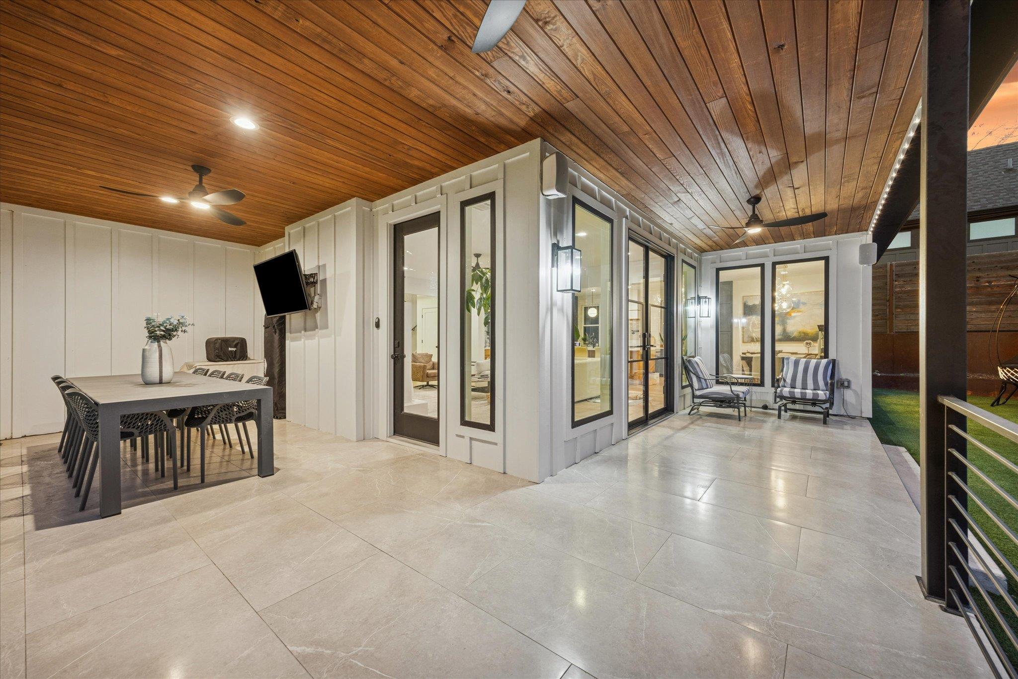 400 Krebs Ln, Austin, TX 78704