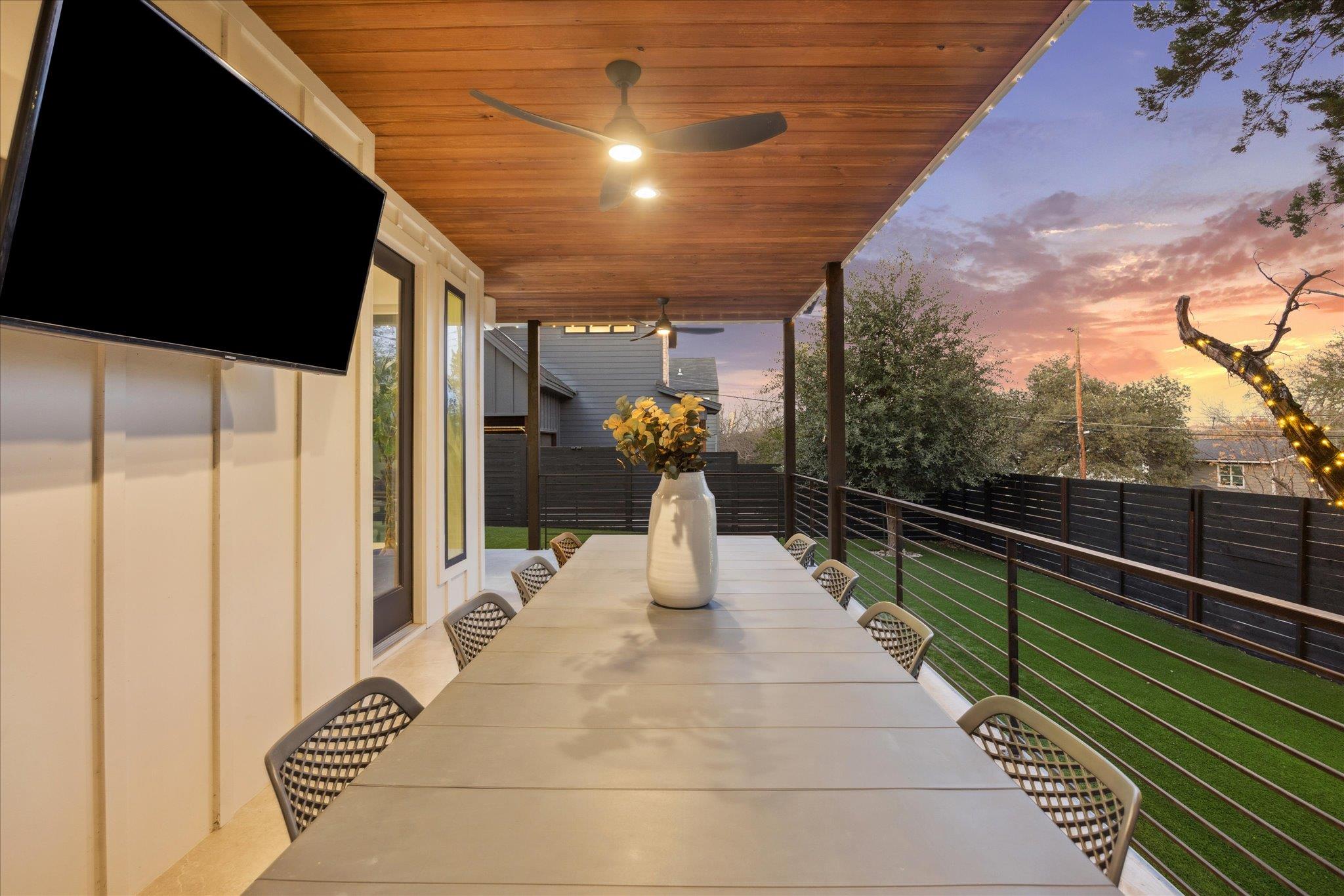 400 Krebs Ln, Austin, TX 78704