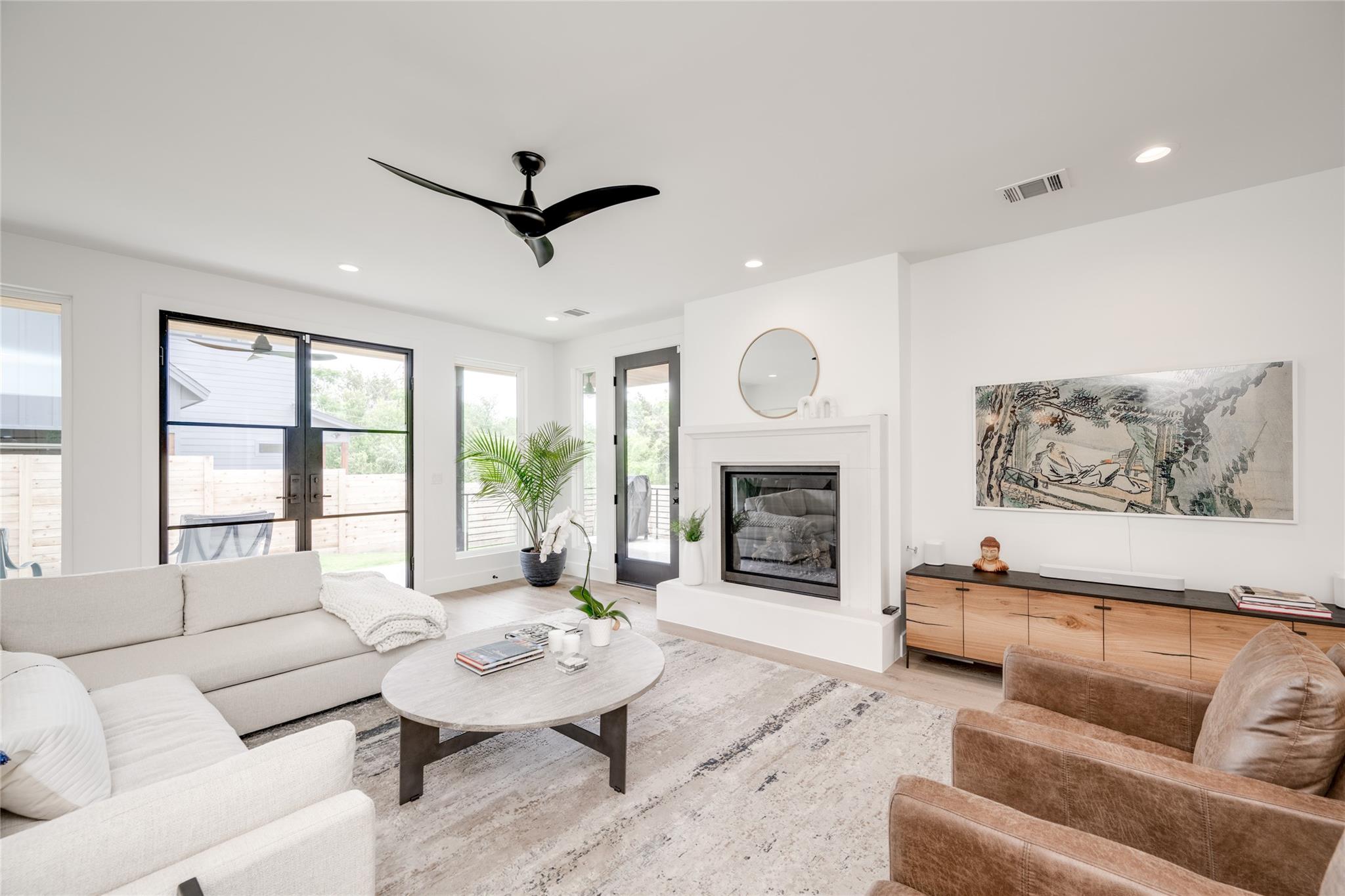 400 Krebs Ln, Austin, TX 78704