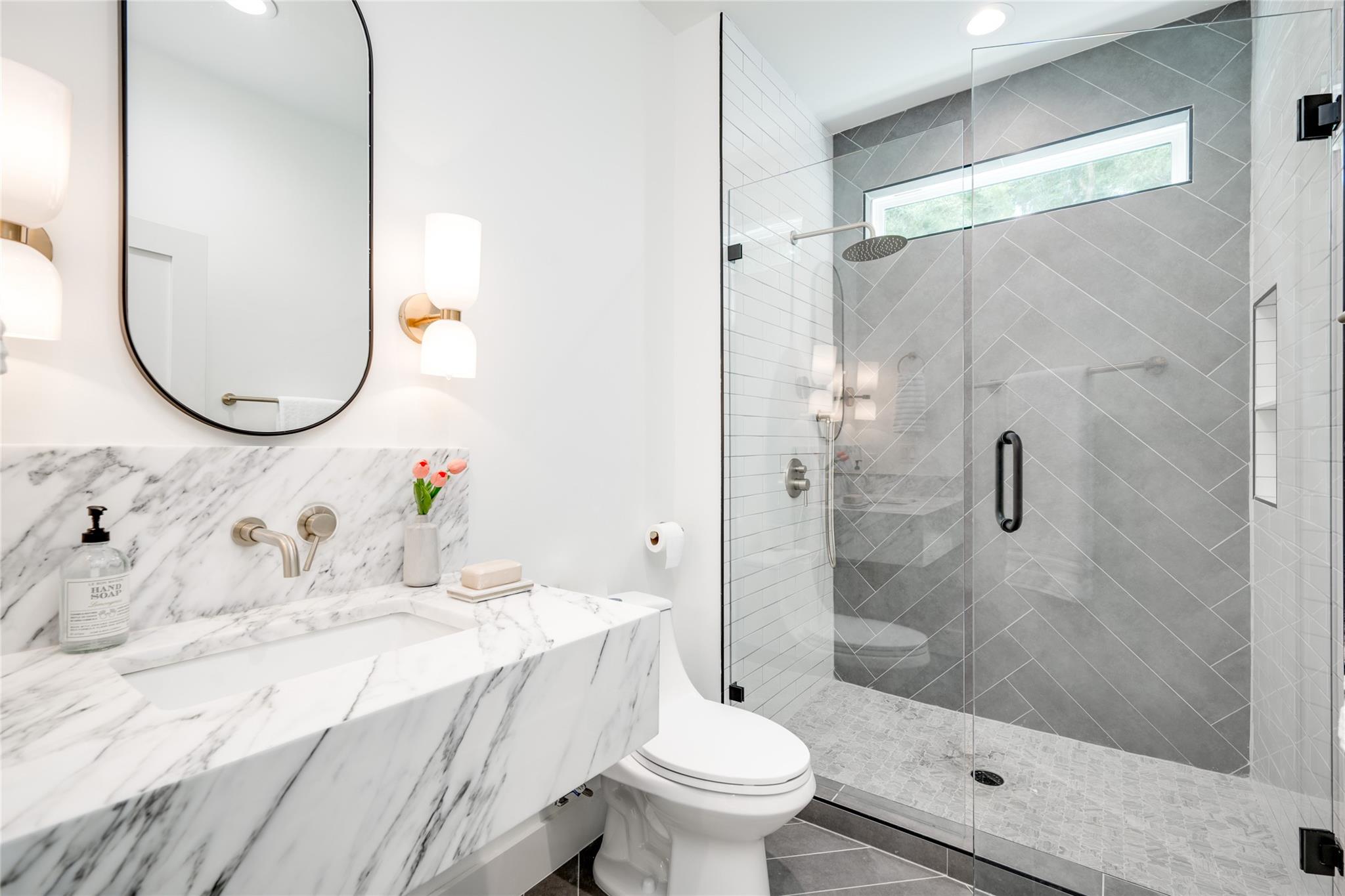 400 Krebs Ln, Austin, TX 78704